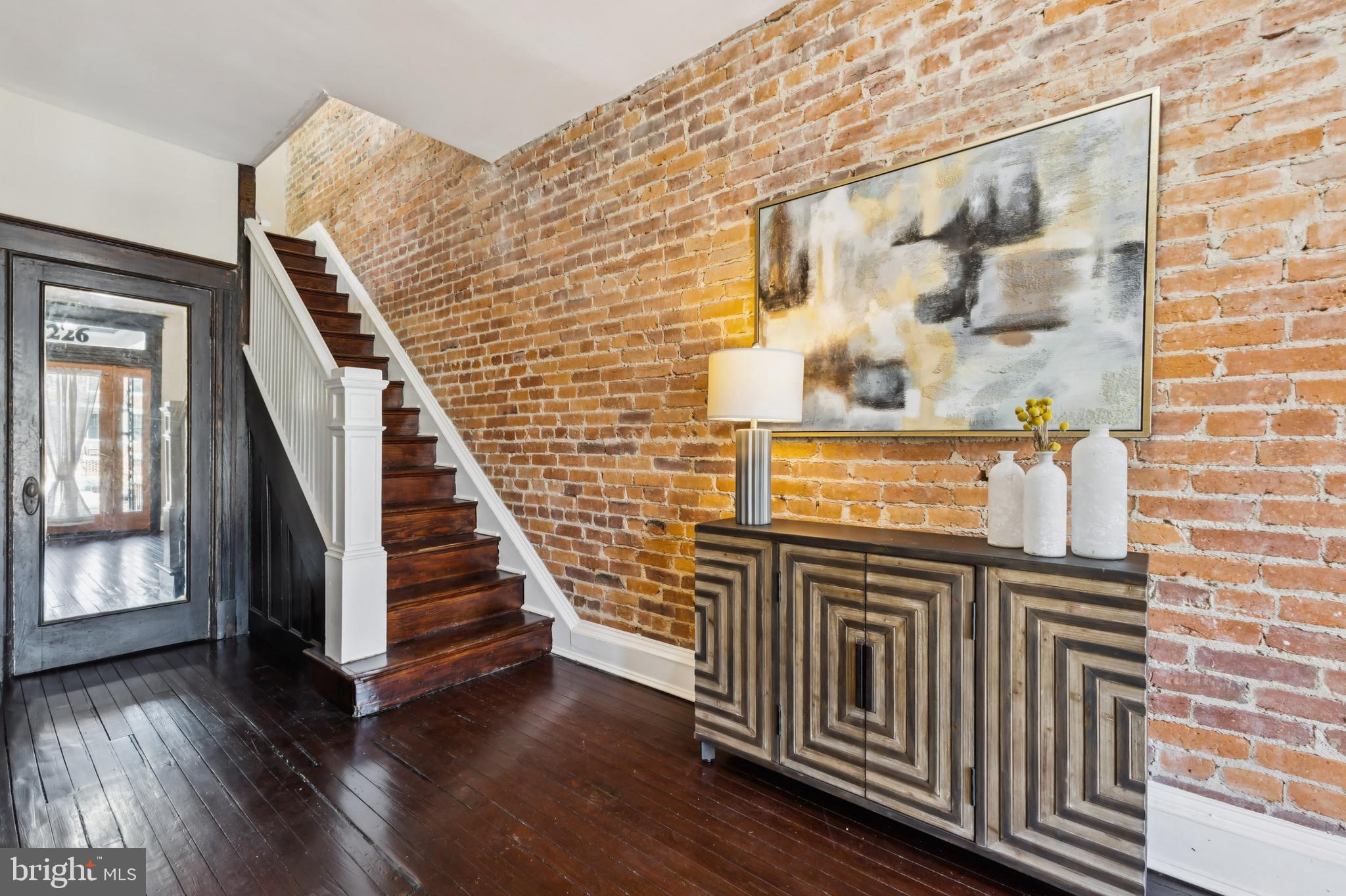 226 RHODE ISLAND AVENUE NW