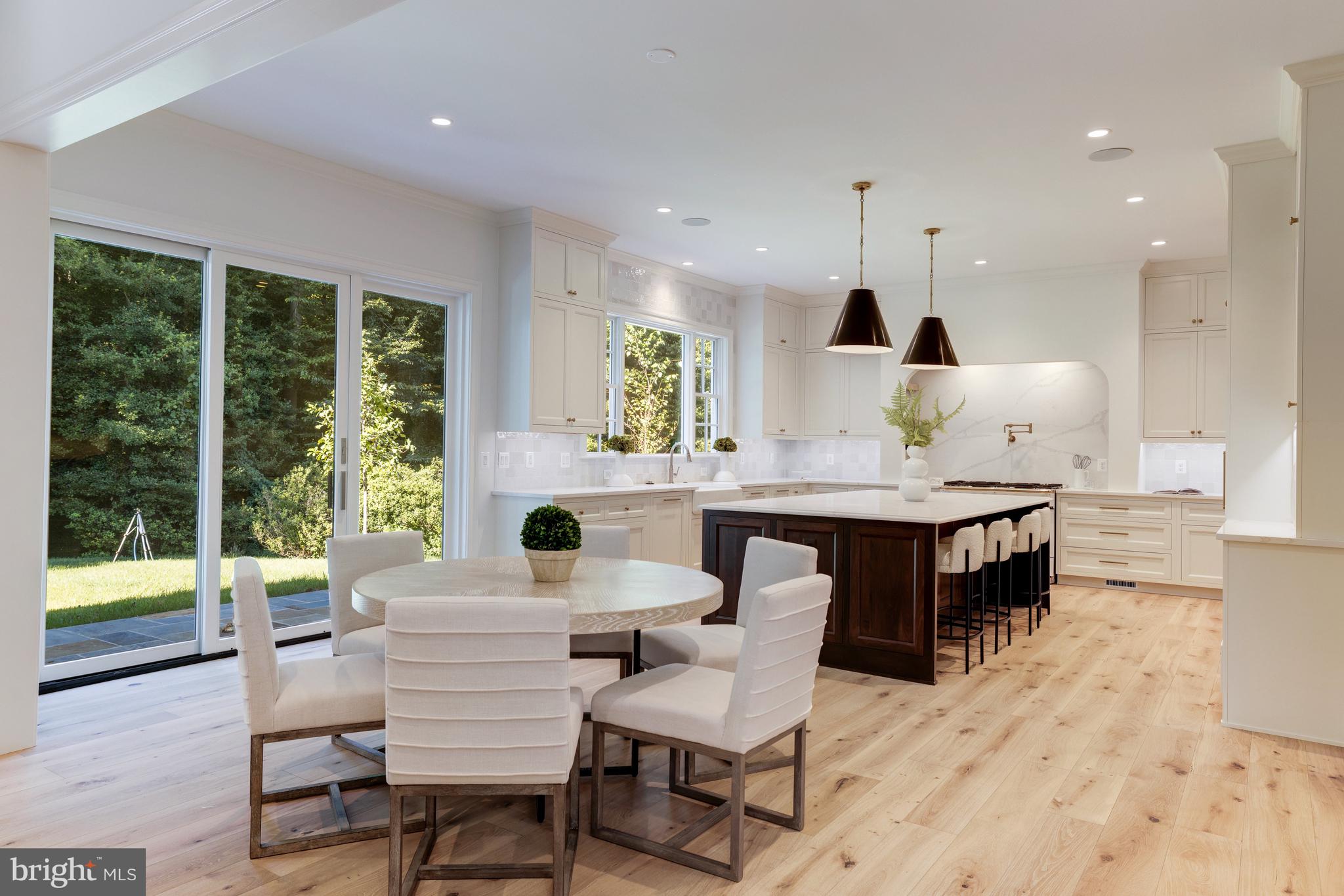 CHESTERBROOK - Residential