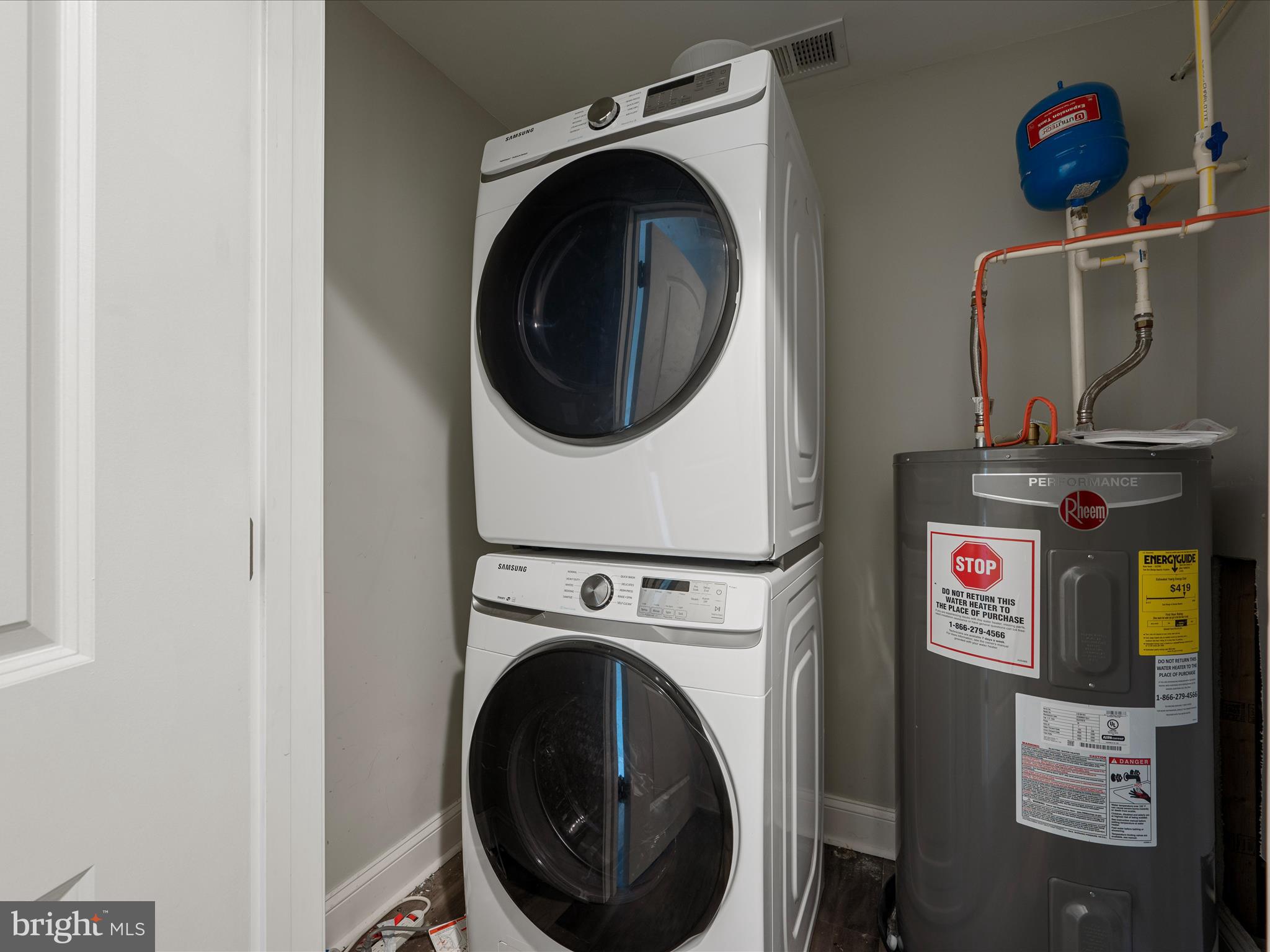 SHENANDOAH RETREAT - Residential