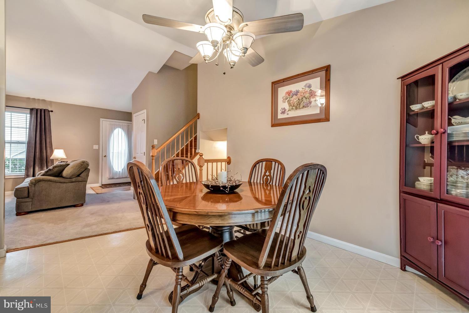 WHISPERING HILLS - Residential