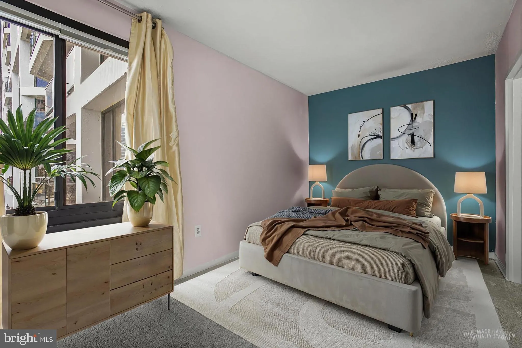 Arlington, Virginia 22209, United States, 1 Bedroom Bedrooms, ,1 BathroomBathrooms,Residential,Contingent,77741