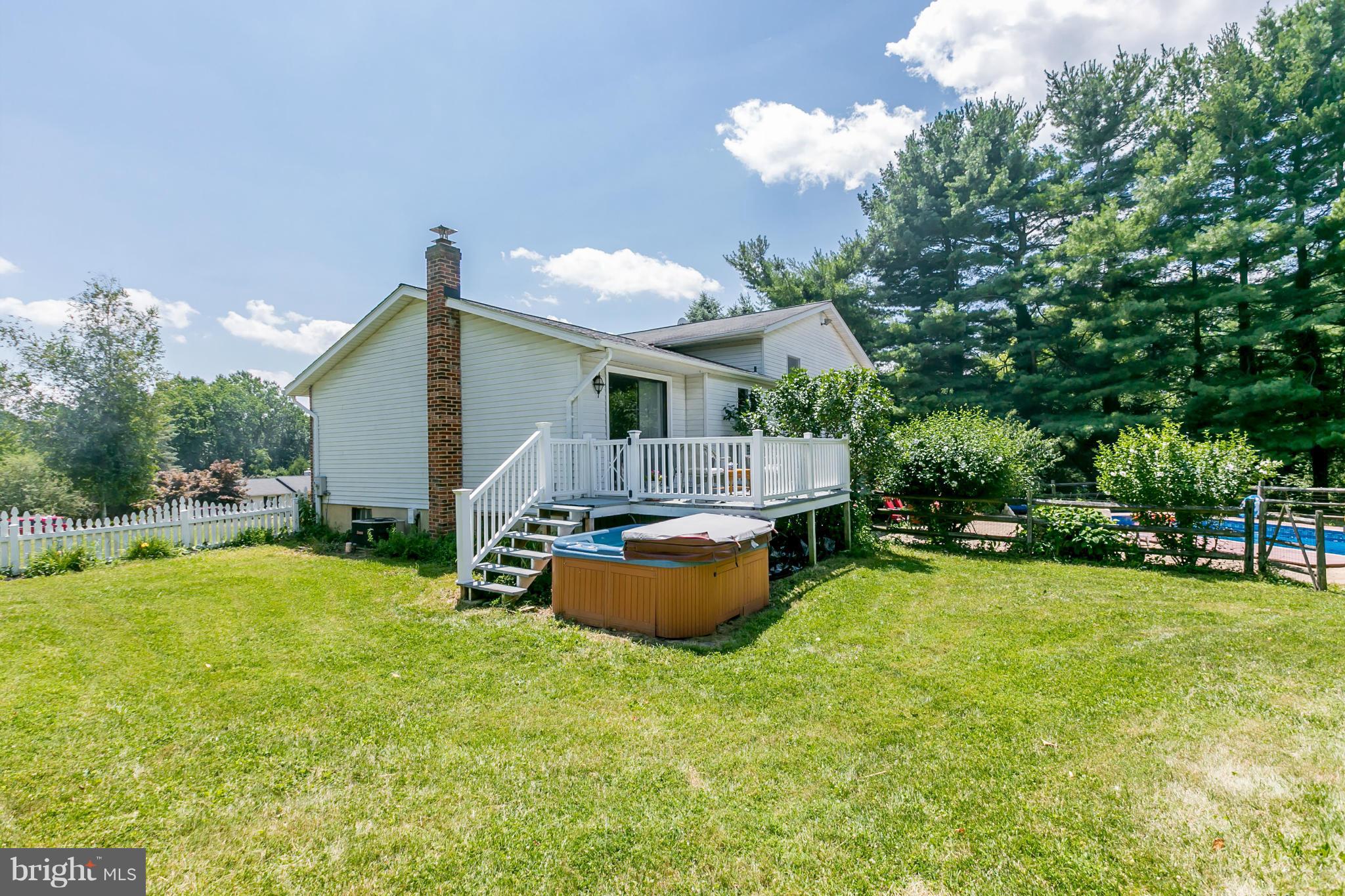 LONDON BRIDGE ESTATES - Residential