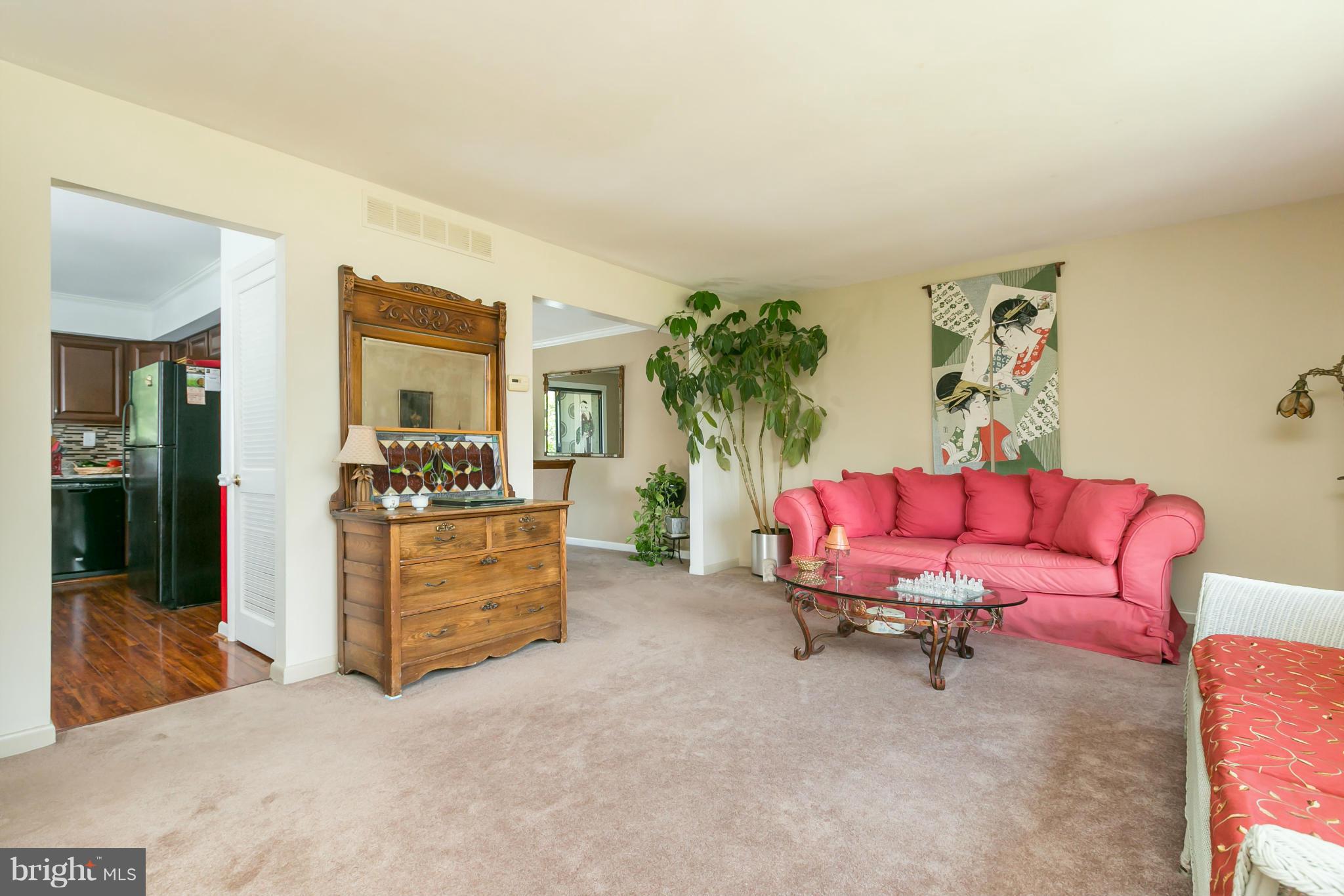 LONDON BRIDGE ESTATES - Residential