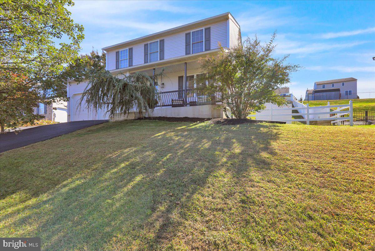 4536 DEL MAR DRIVE
