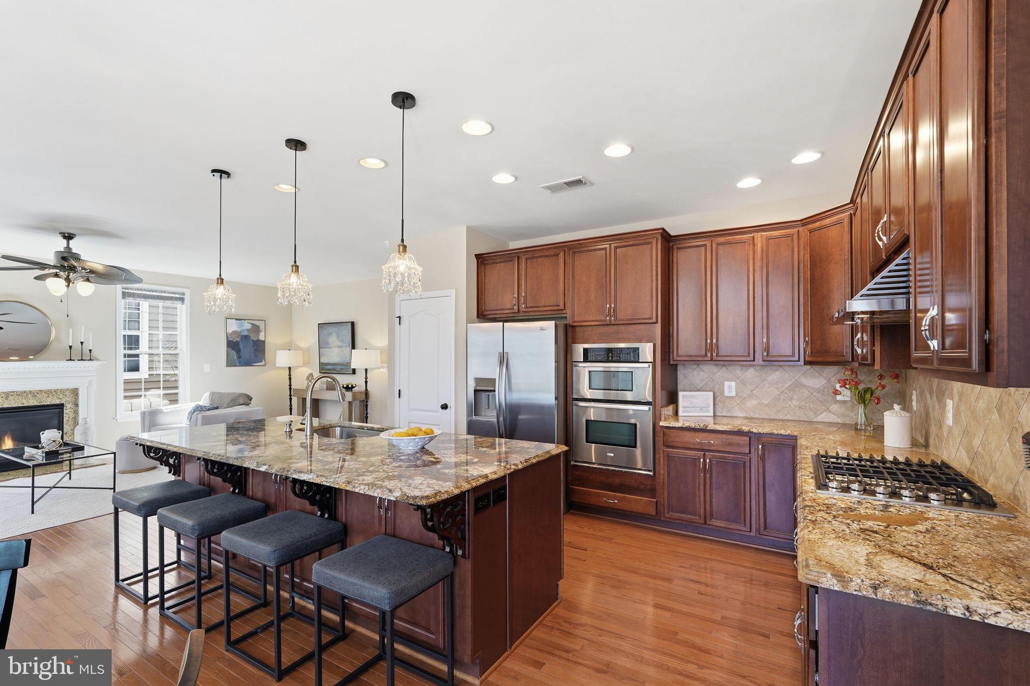 LOUDOUN VALLEY ESTATES 2 - Residential