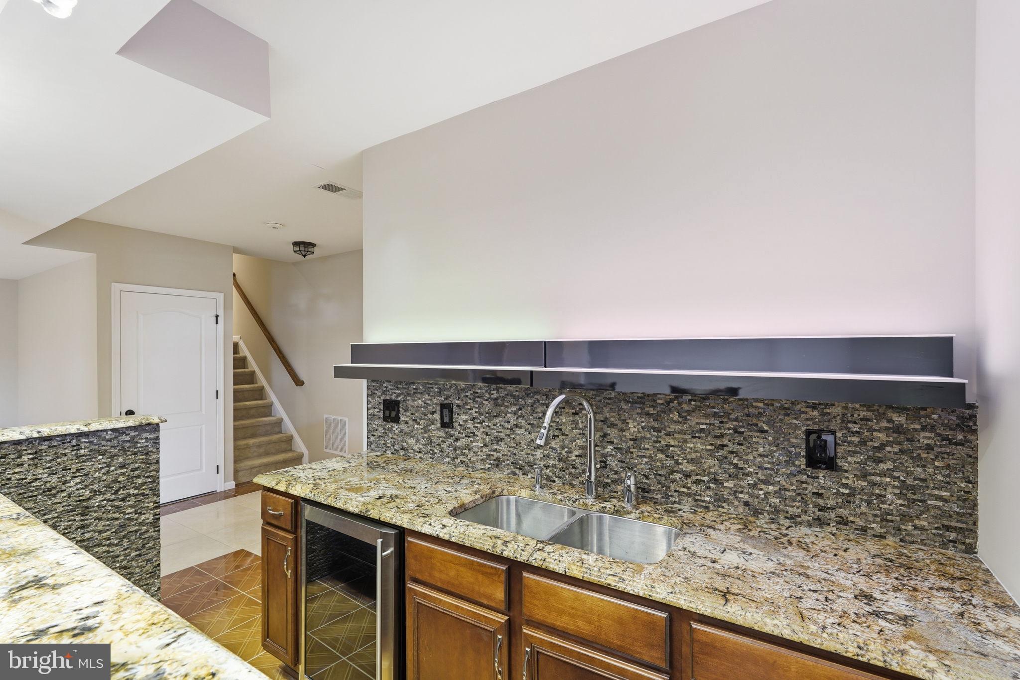 LOUDOUN VALLEY ESTATES 2 - Residential