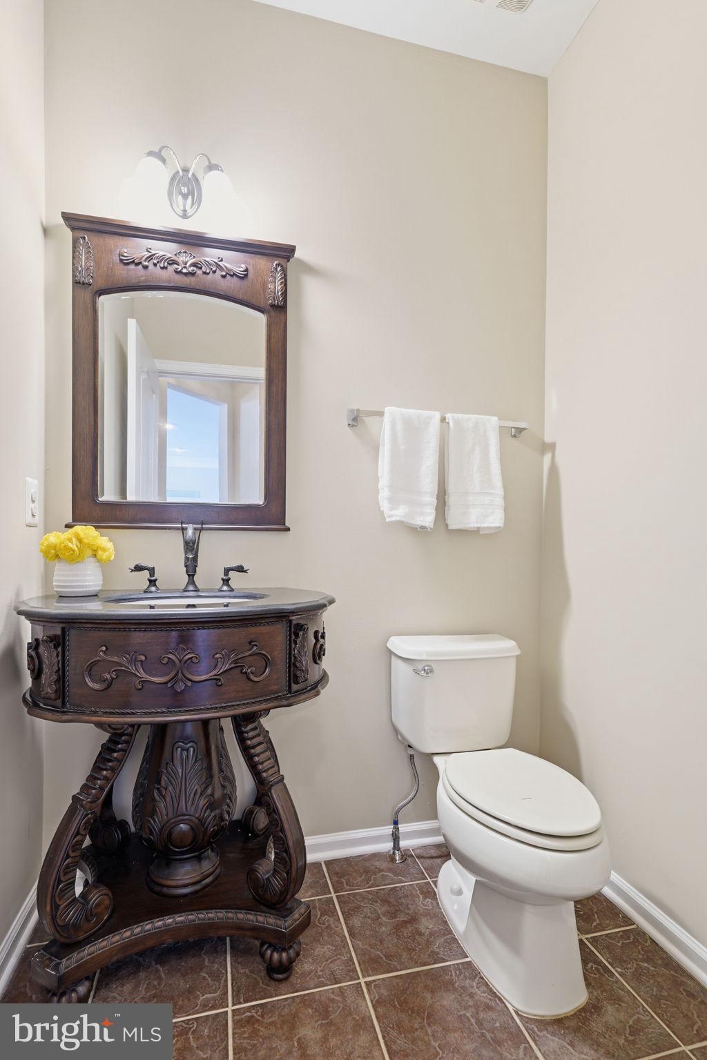 LOUDOUN VALLEY ESTATES 2 - Residential