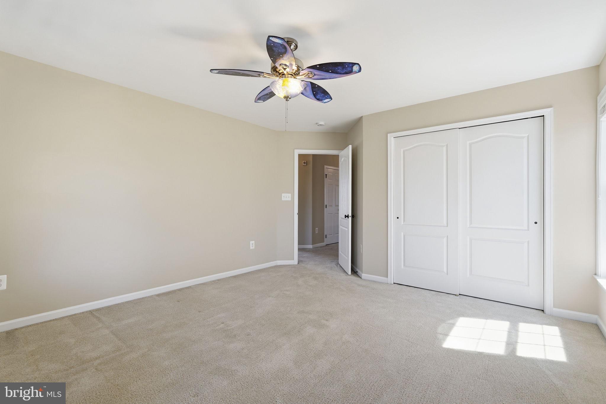 LOUDOUN VALLEY ESTATES 2 - Residential