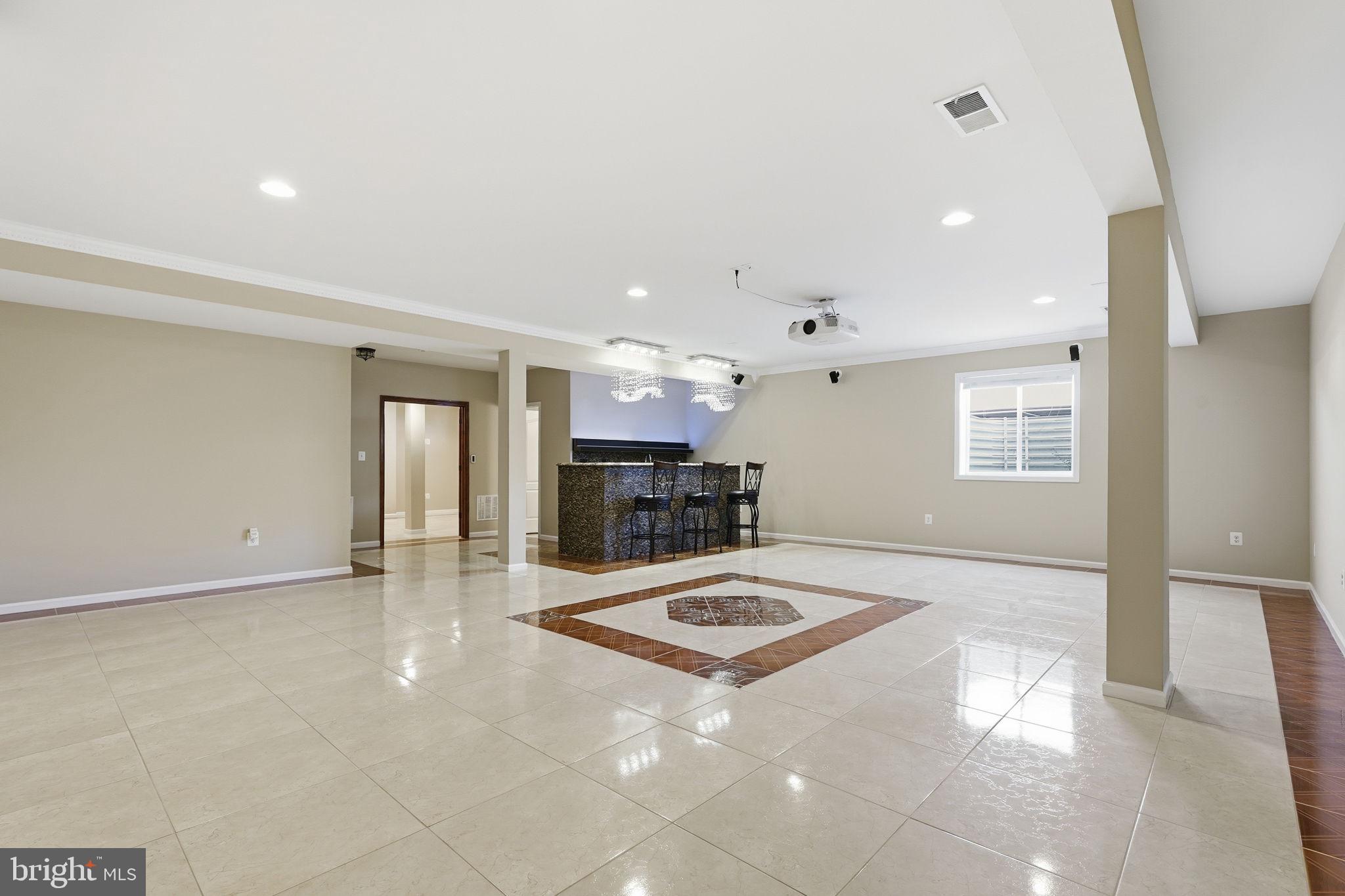 LOUDOUN VALLEY ESTATES 2 - Residential