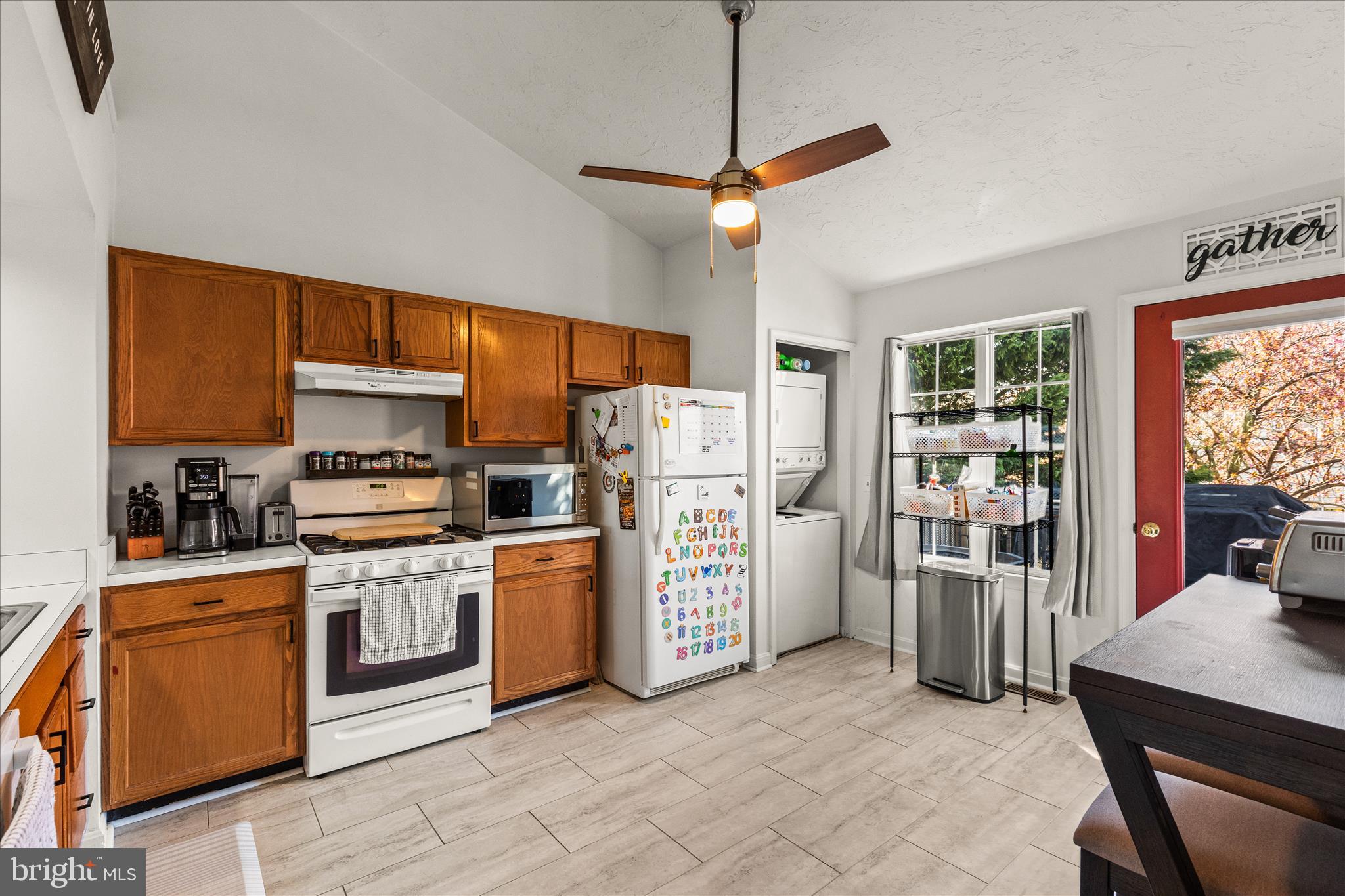 APPLER COMMUNITY ASSOC. - Residential