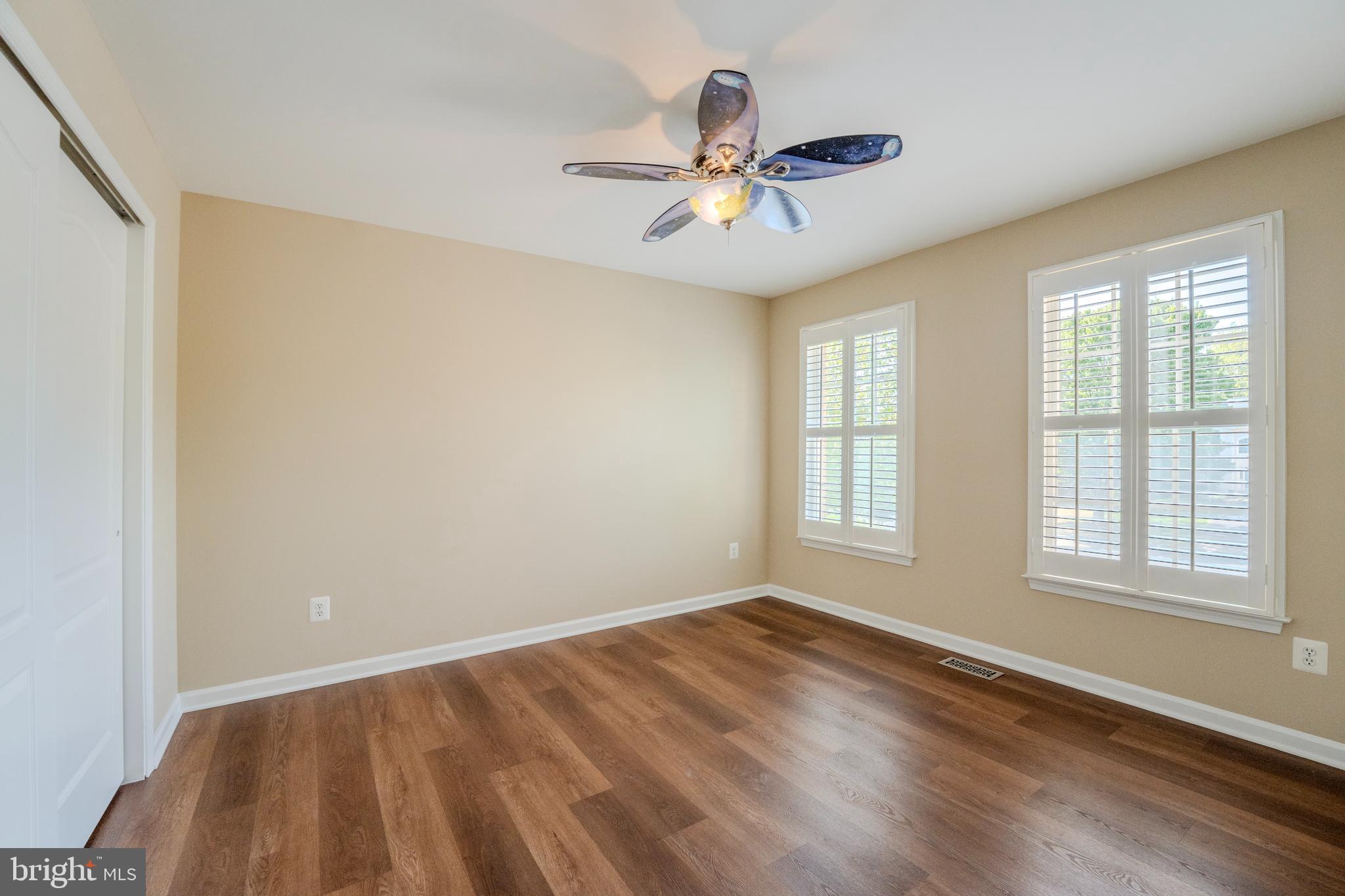 CRIPPENS CORNER - Residential