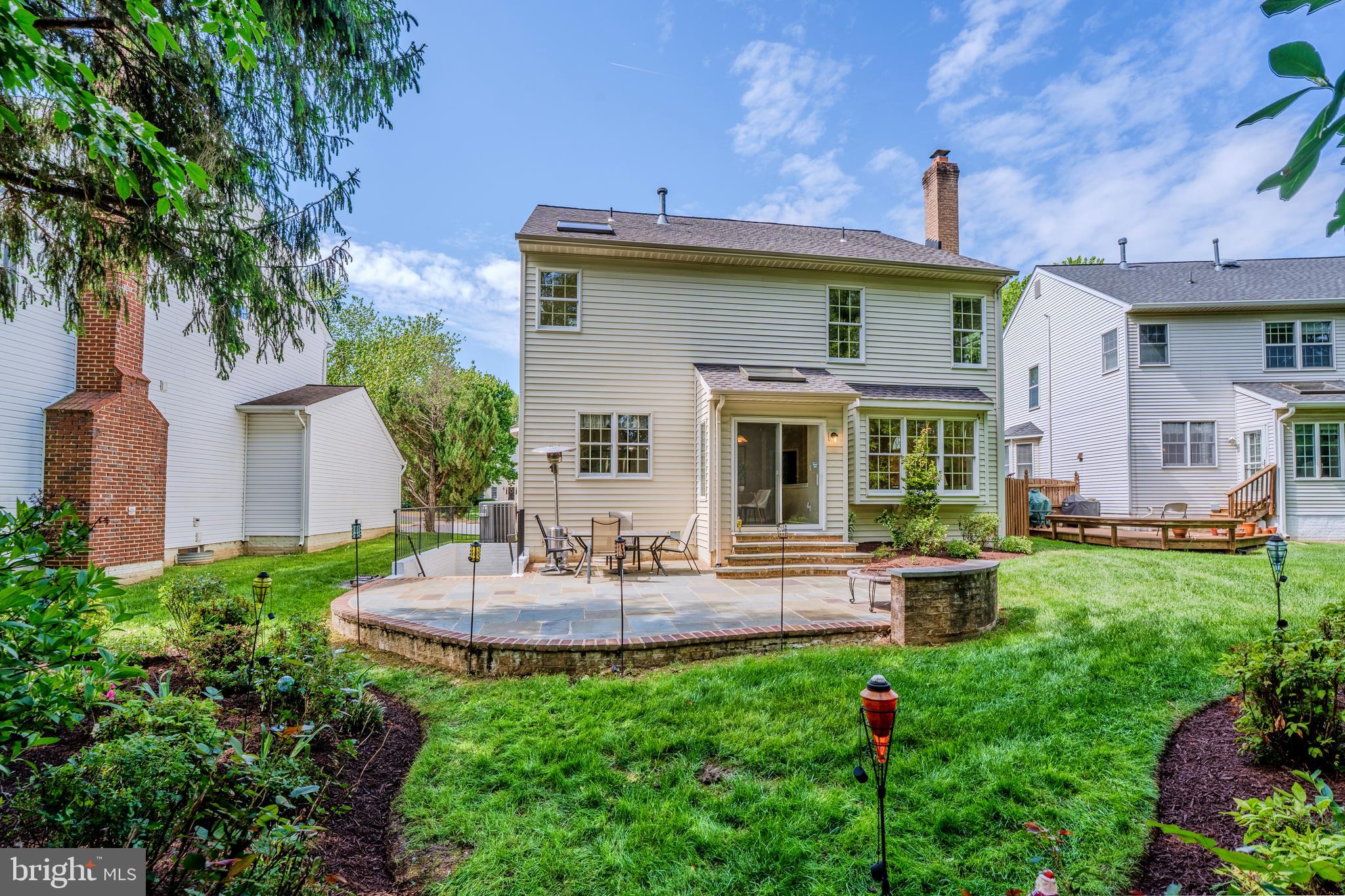 CRIPPENS CORNER - Residential