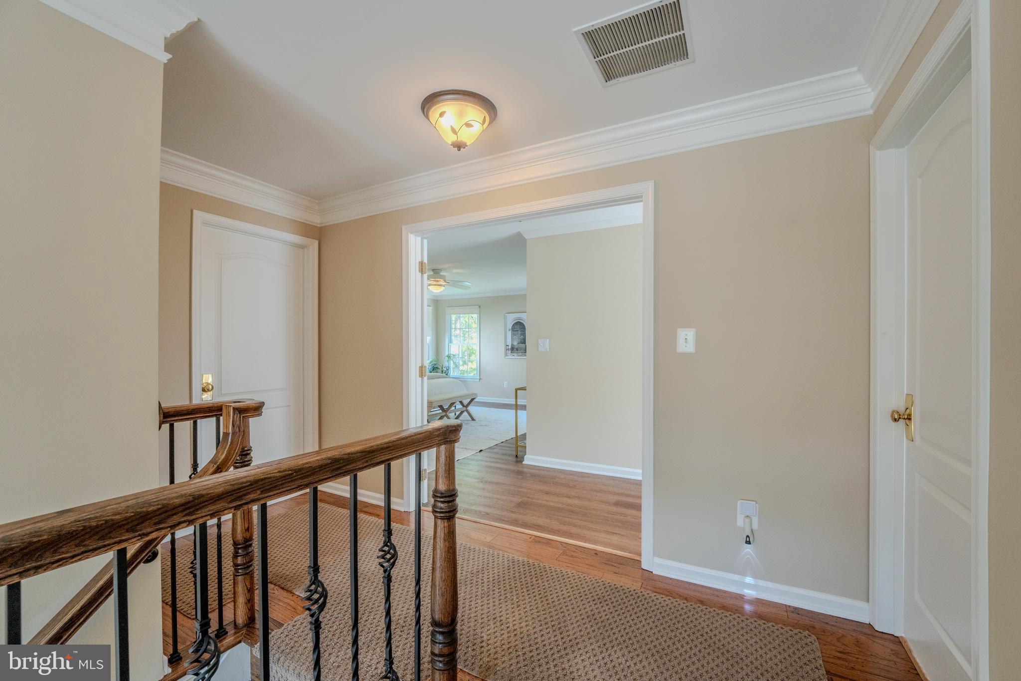 CRIPPENS CORNER - Residential
