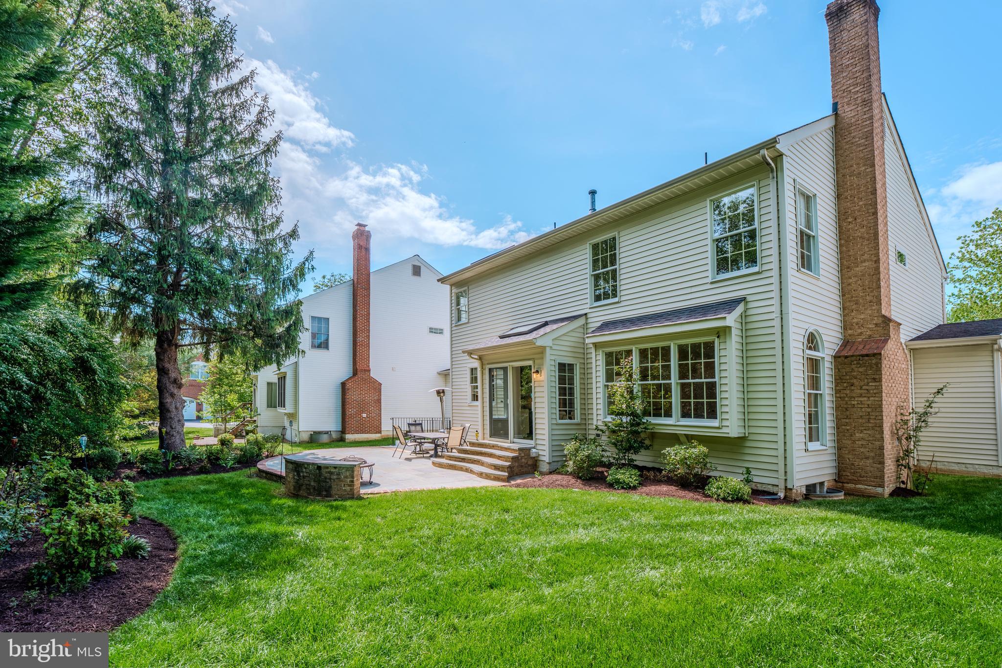 CRIPPENS CORNER - Residential