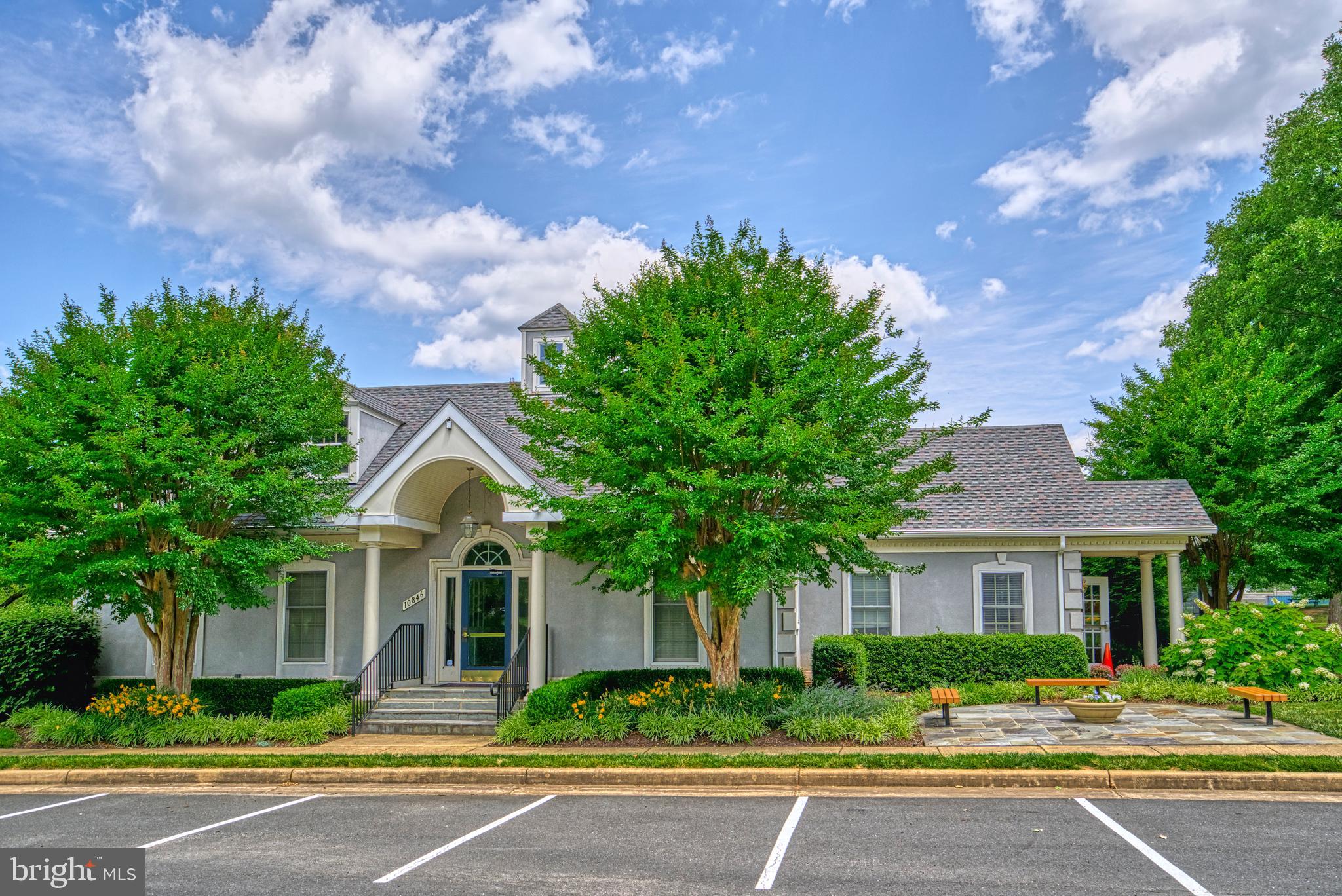 CRIPPENS CORNER - Residential