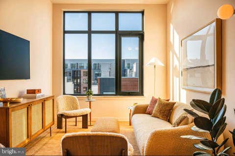 Condo For Rent - 1700 N Front Street #326<br/> PHILADELPHIA, PA 19122