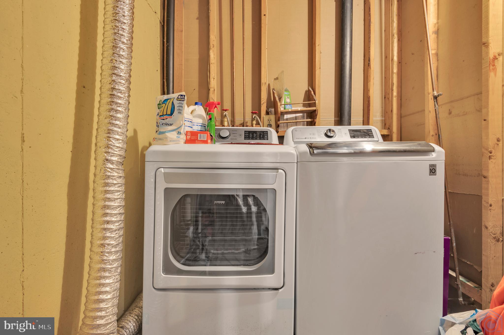 WOODSTREAM VILLAGE PLAT - Residential