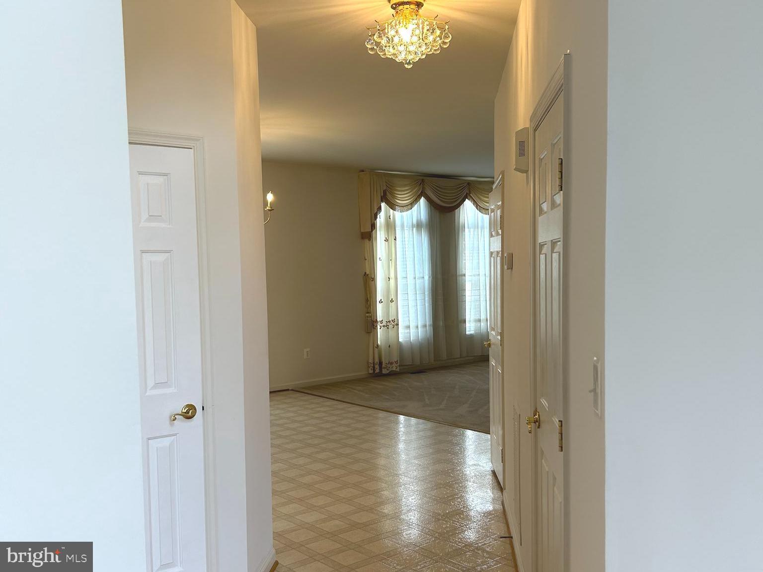 DUFIEF MILL ESTATES - Residential Lease