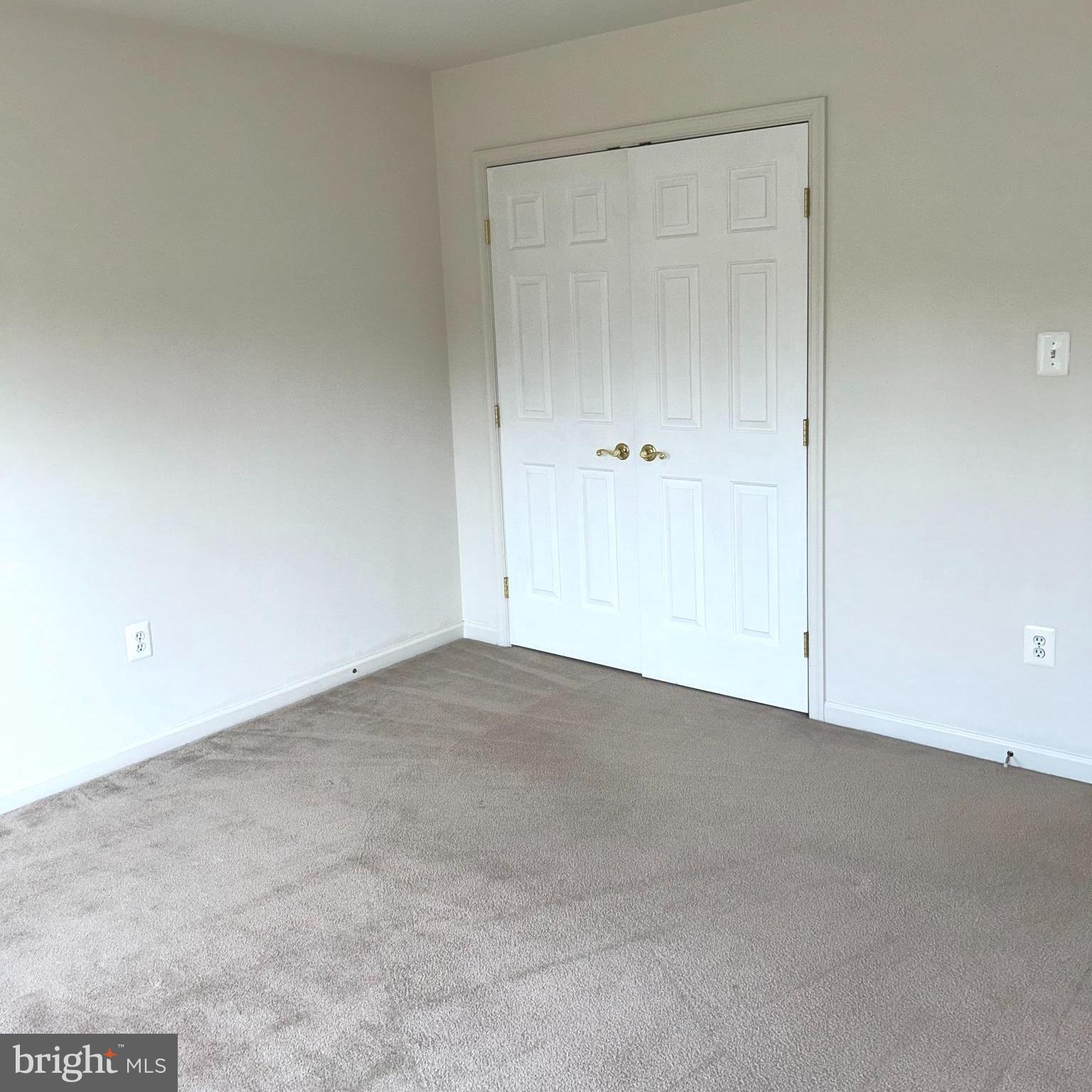 DUFIEF MILL ESTATES - Residential Lease