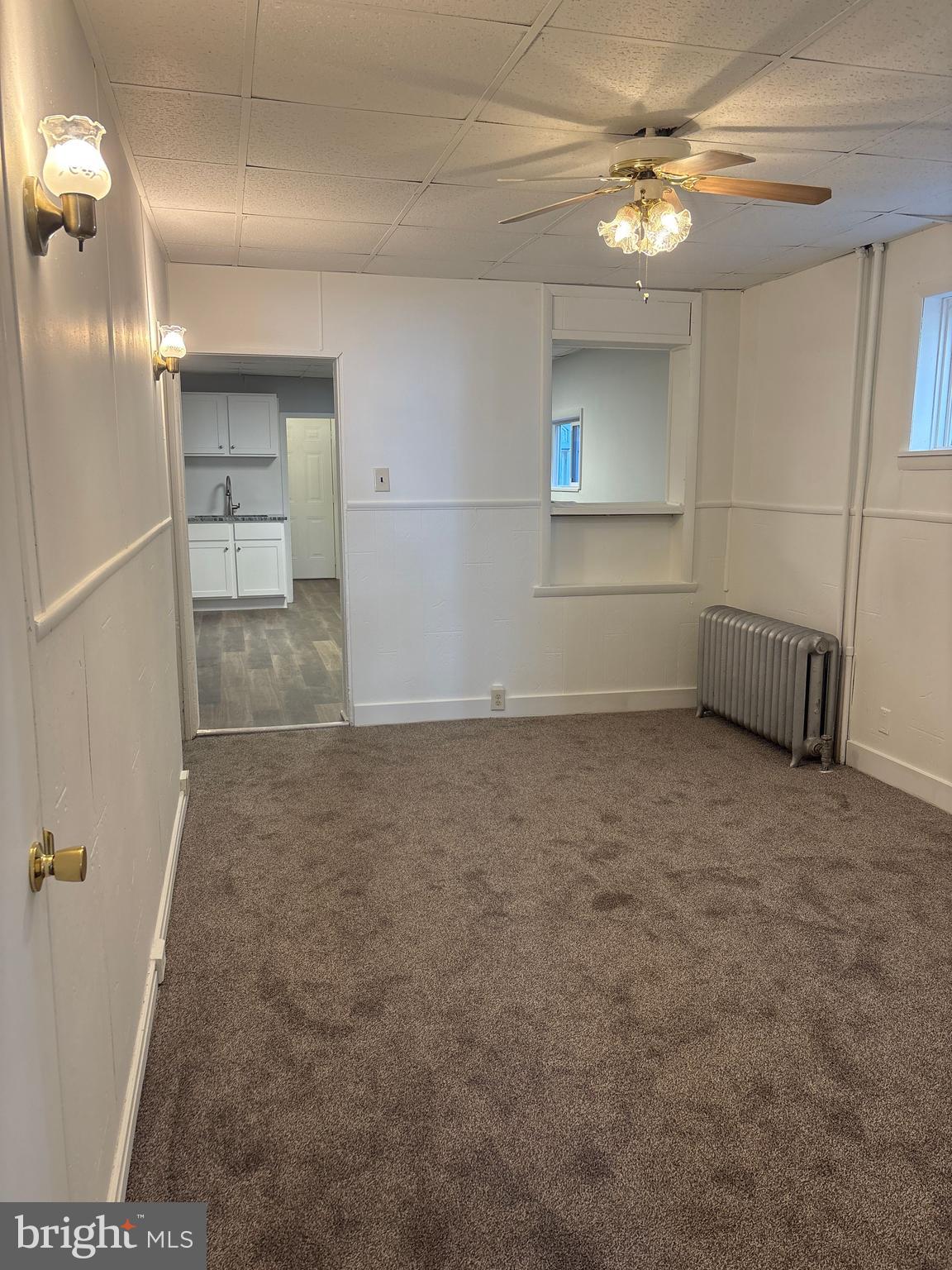 562 W PHILADELPHIA STREET