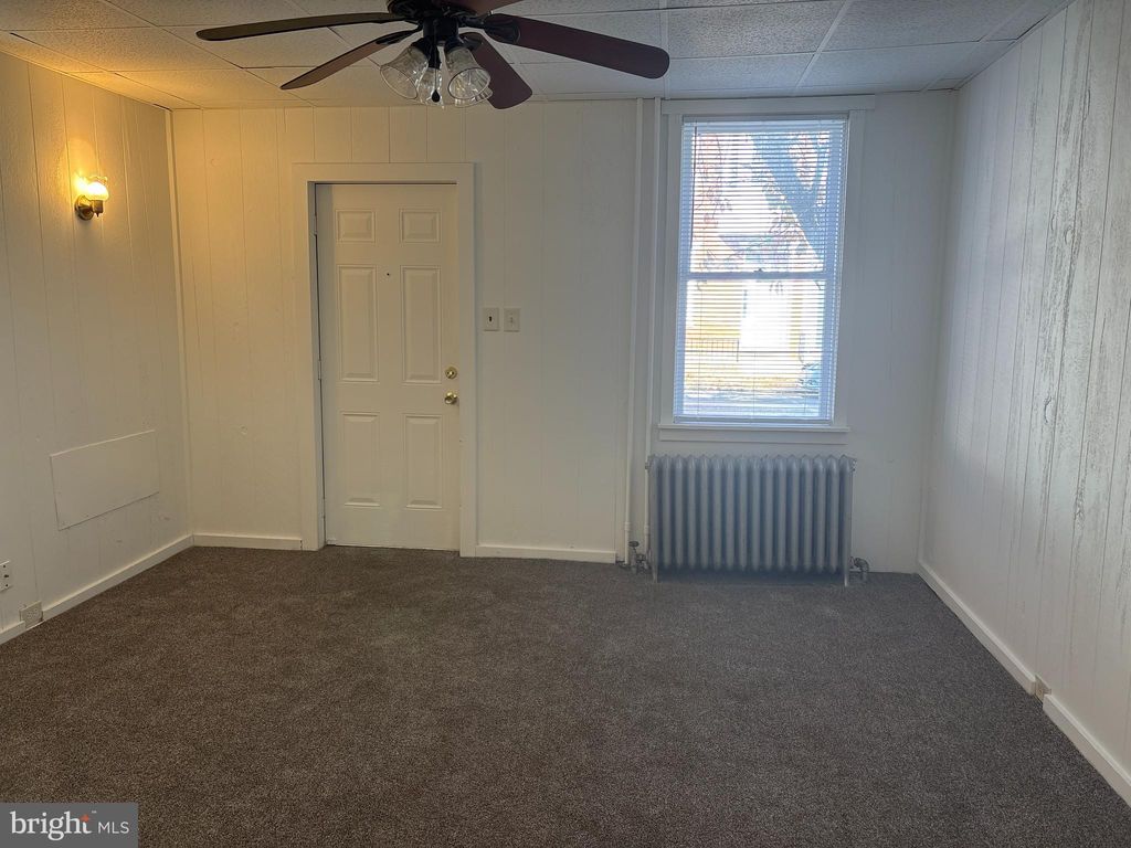 Photo of 562 W Philadelphia Street, YORK, PA 17403 (MLS # PAYK2096728)