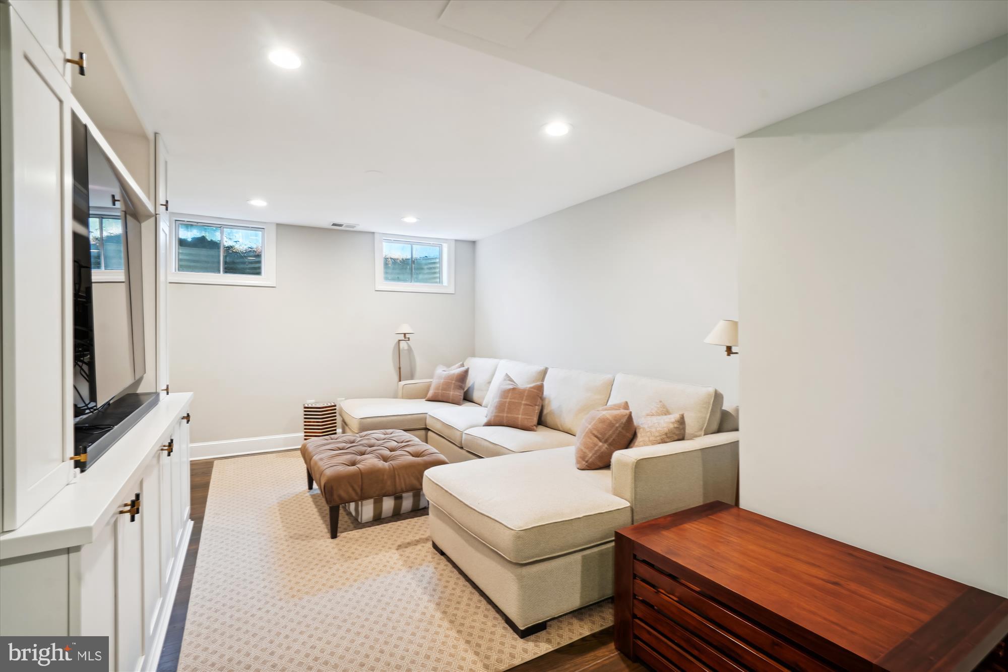 WALLESTON - Residential