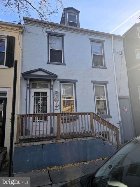 119 N PLUM STREET LANCASTER PA 17602