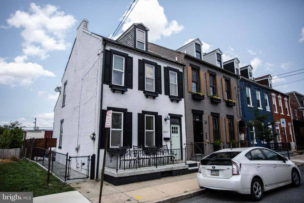 Photo of 507 E Chestnut Street, LANCASTER, PA 17602 (MLS # PALA2093006)