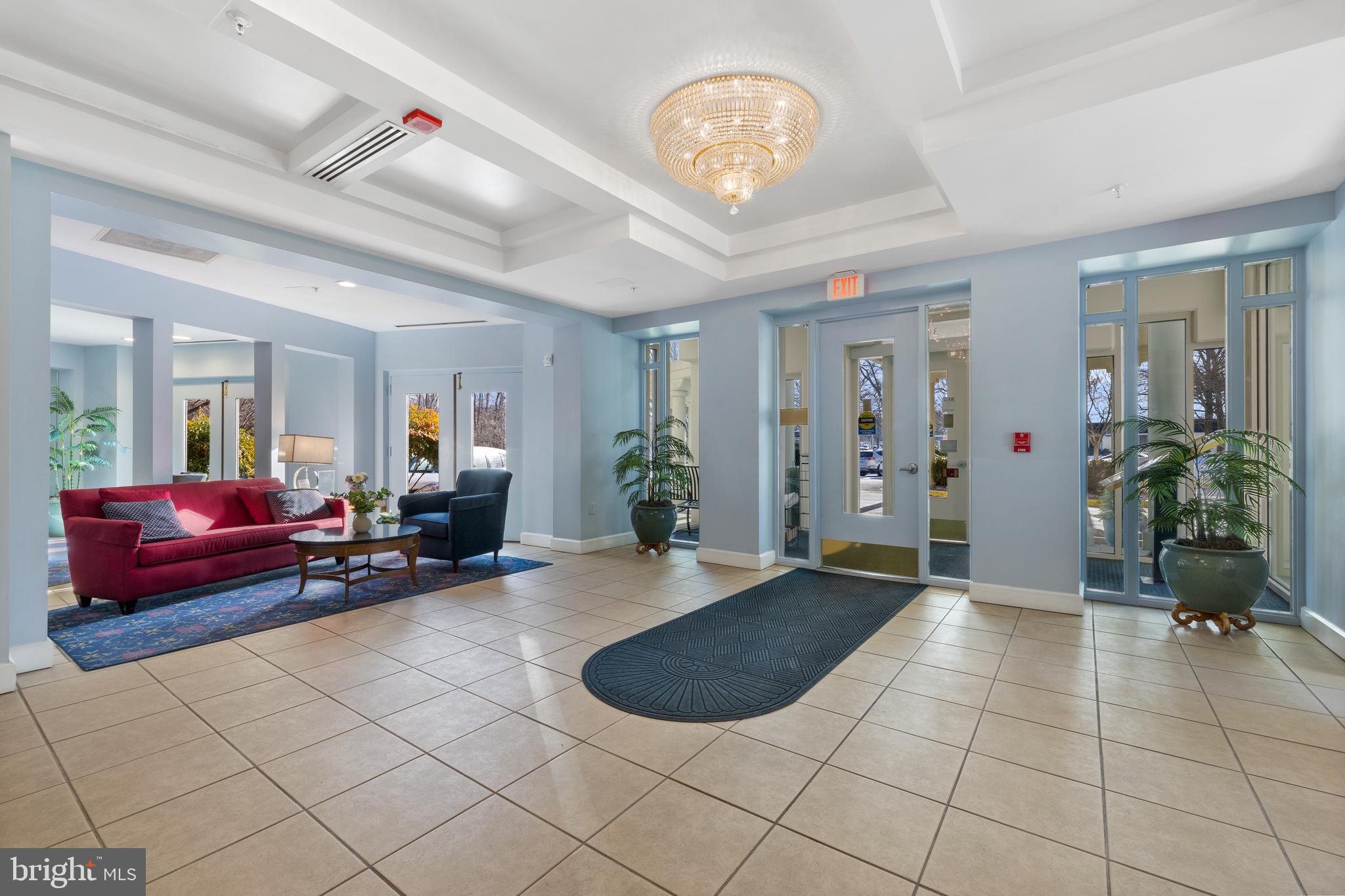 LEISURE WORLD - Residential