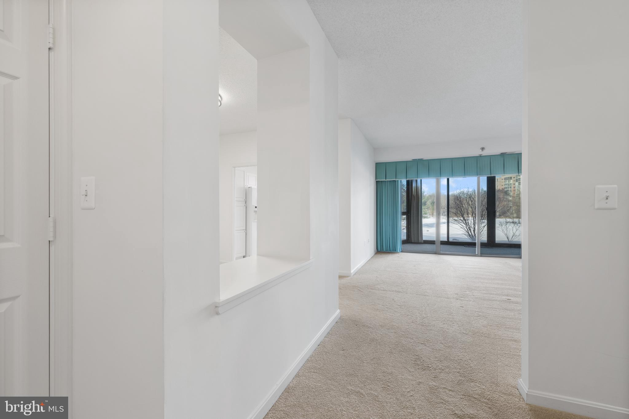 LEISURE WORLD - Residential