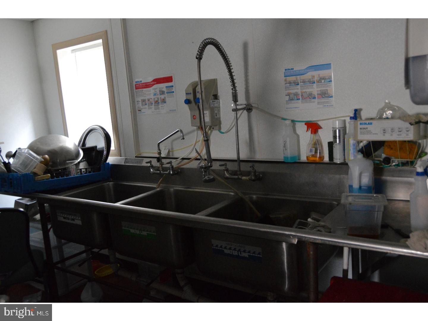 NEW PHILADELPHIA - Commercial Sale