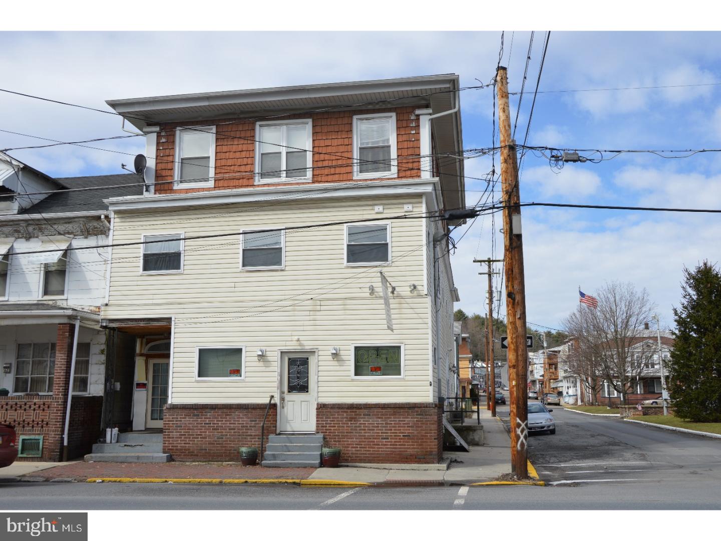 NEW PHILADELPHIA - Commercial Sale