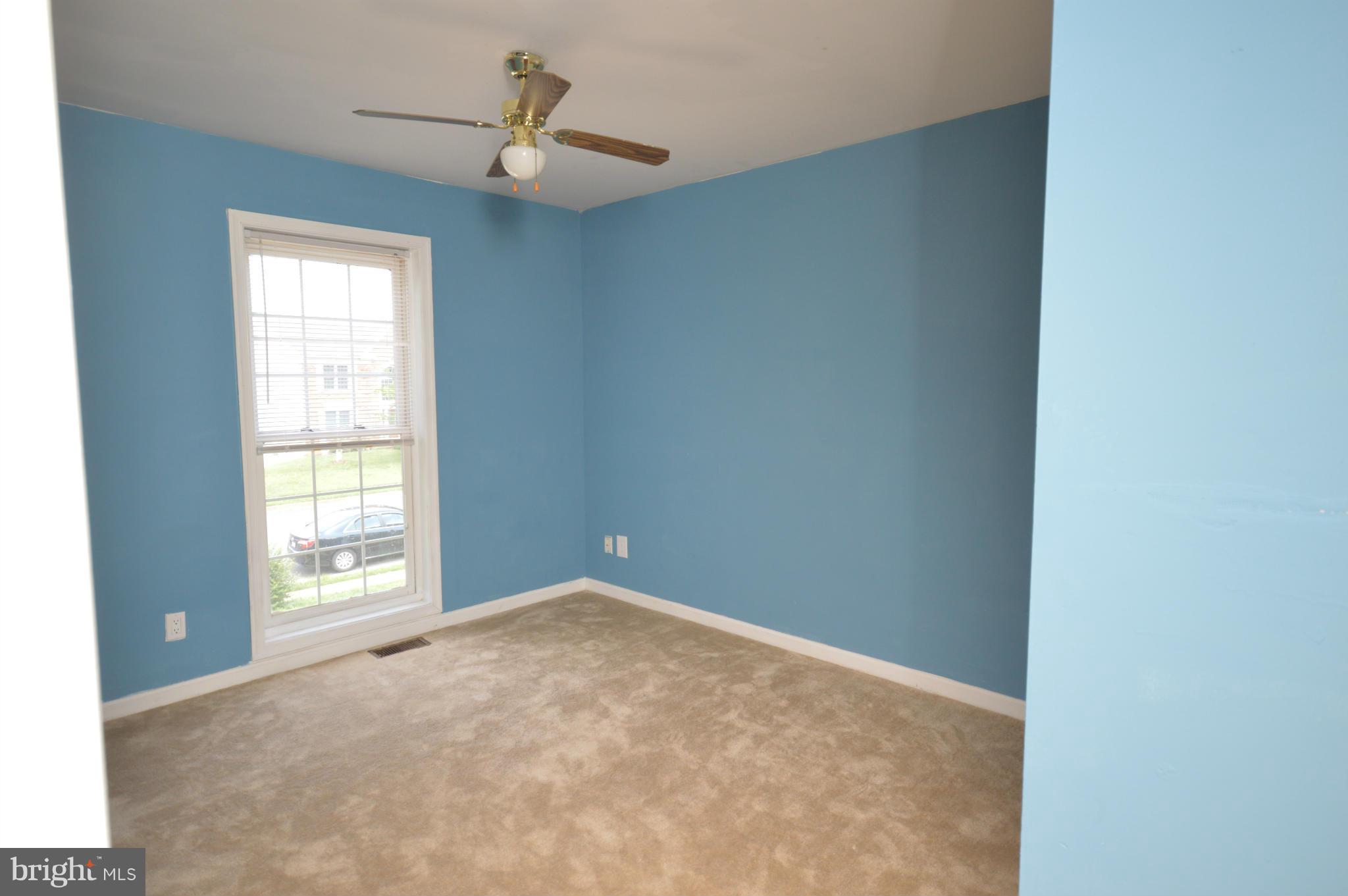 ENGLAND RUN - Residential Lease