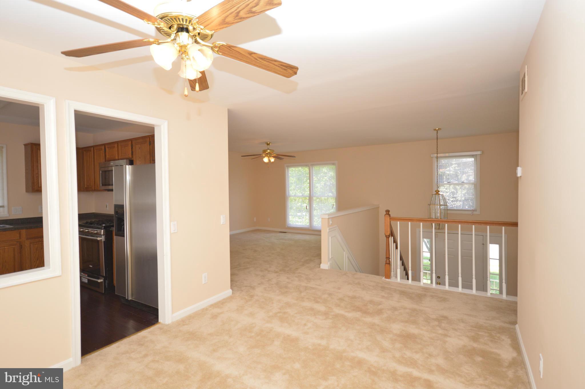 ENGLAND RUN - Residential Lease