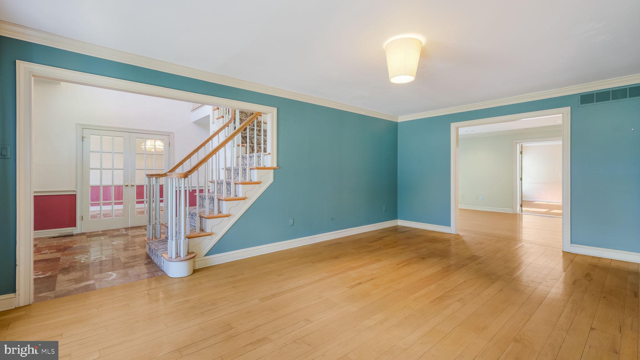 SOLEBURY FARMS EST - Residential