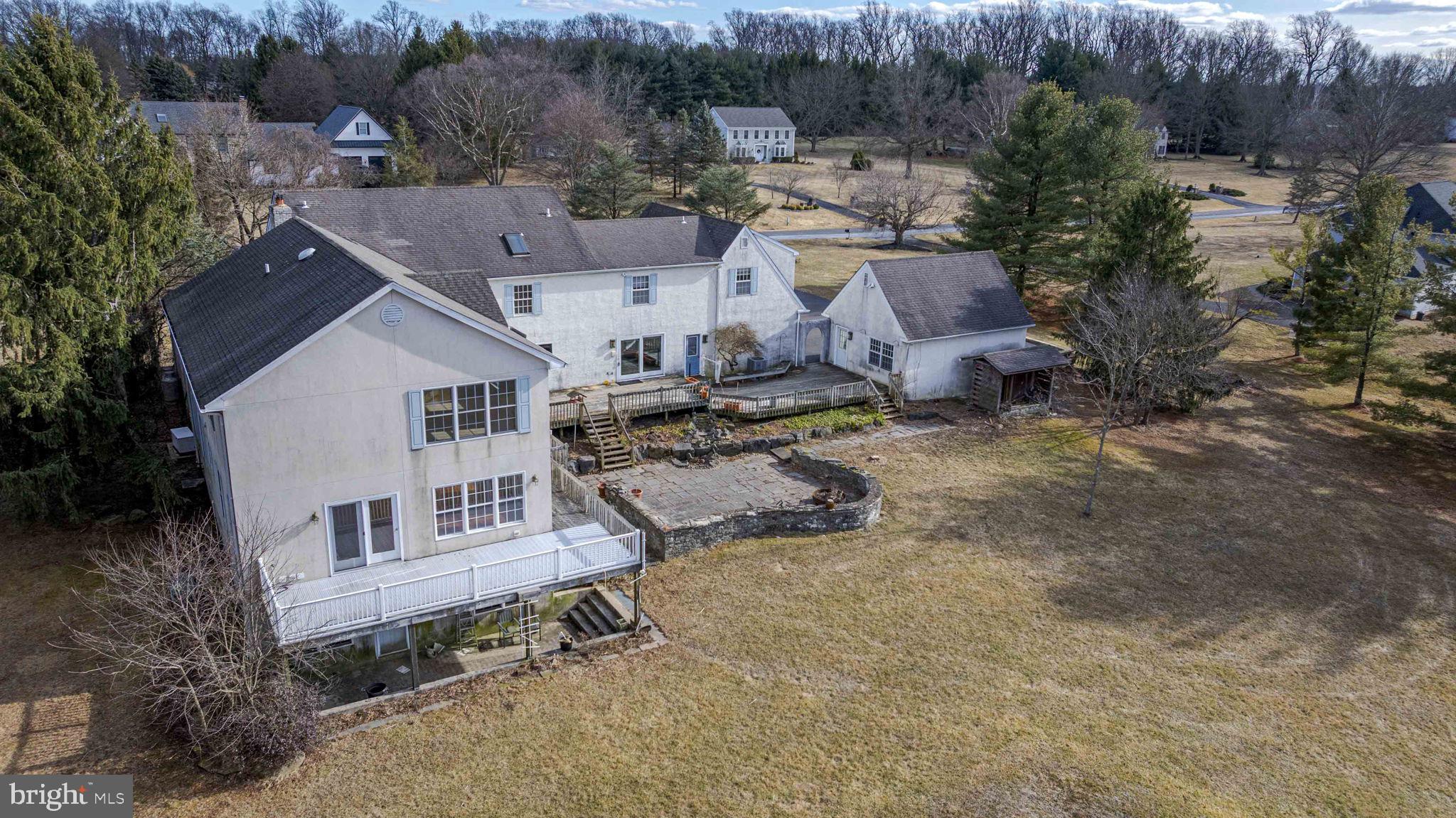 SOLEBURY FARMS EST - Residential