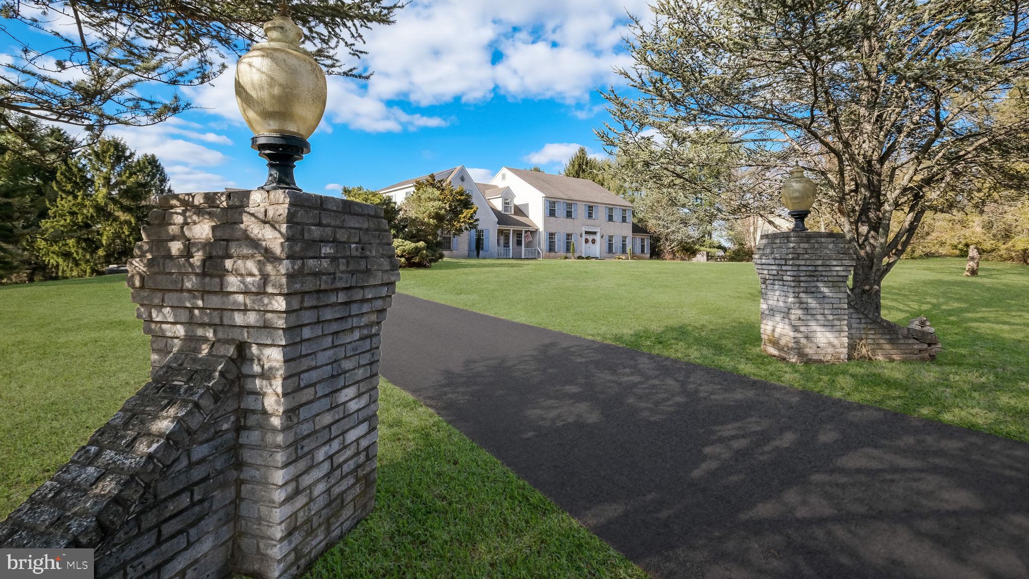 SOLEBURY FARMS EST - Residential