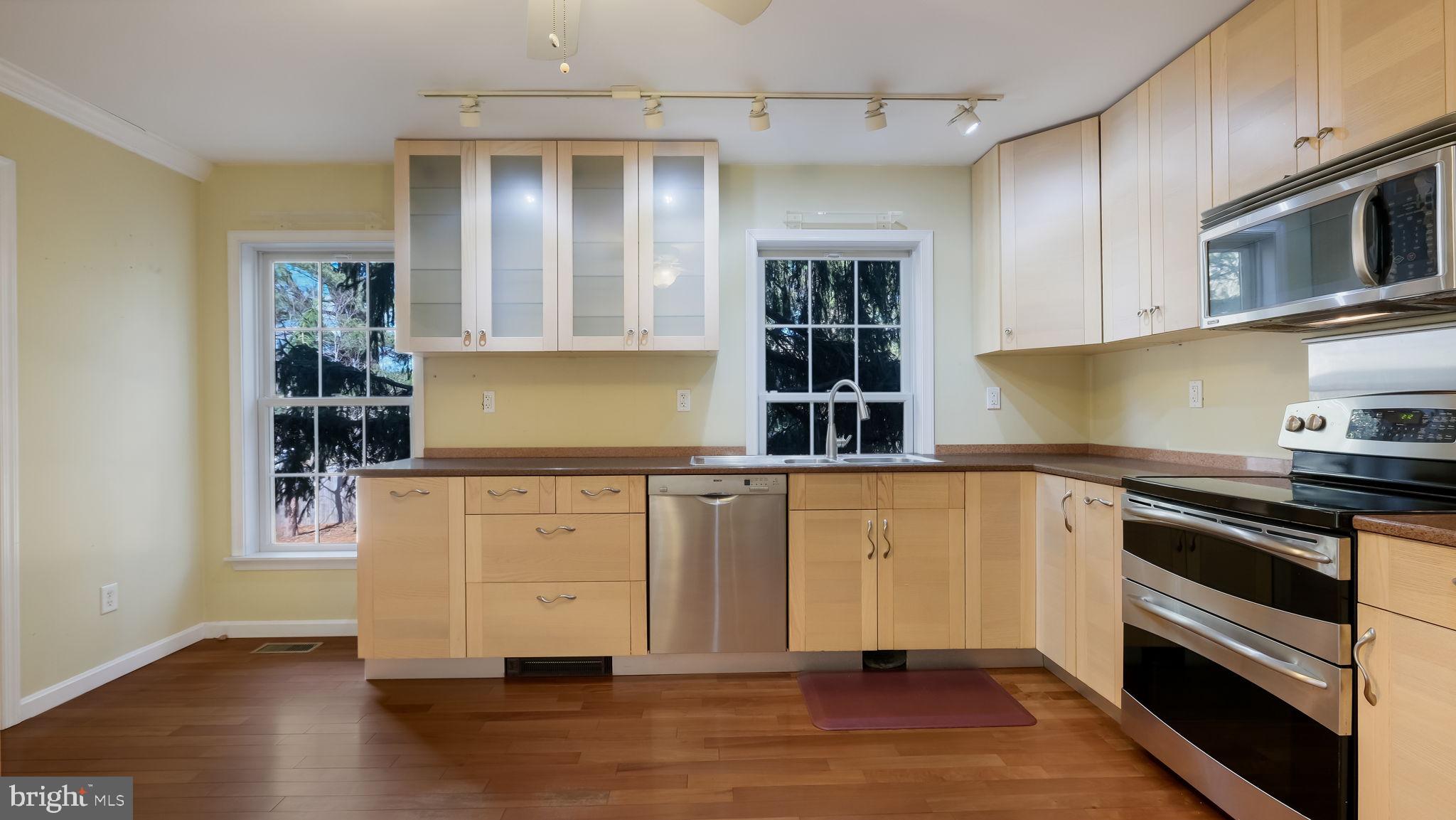 SOLEBURY FARMS EST - Residential