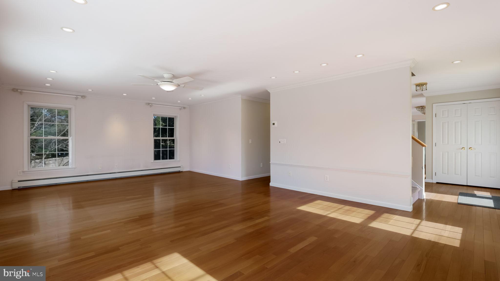 SOLEBURY FARMS EST - Residential