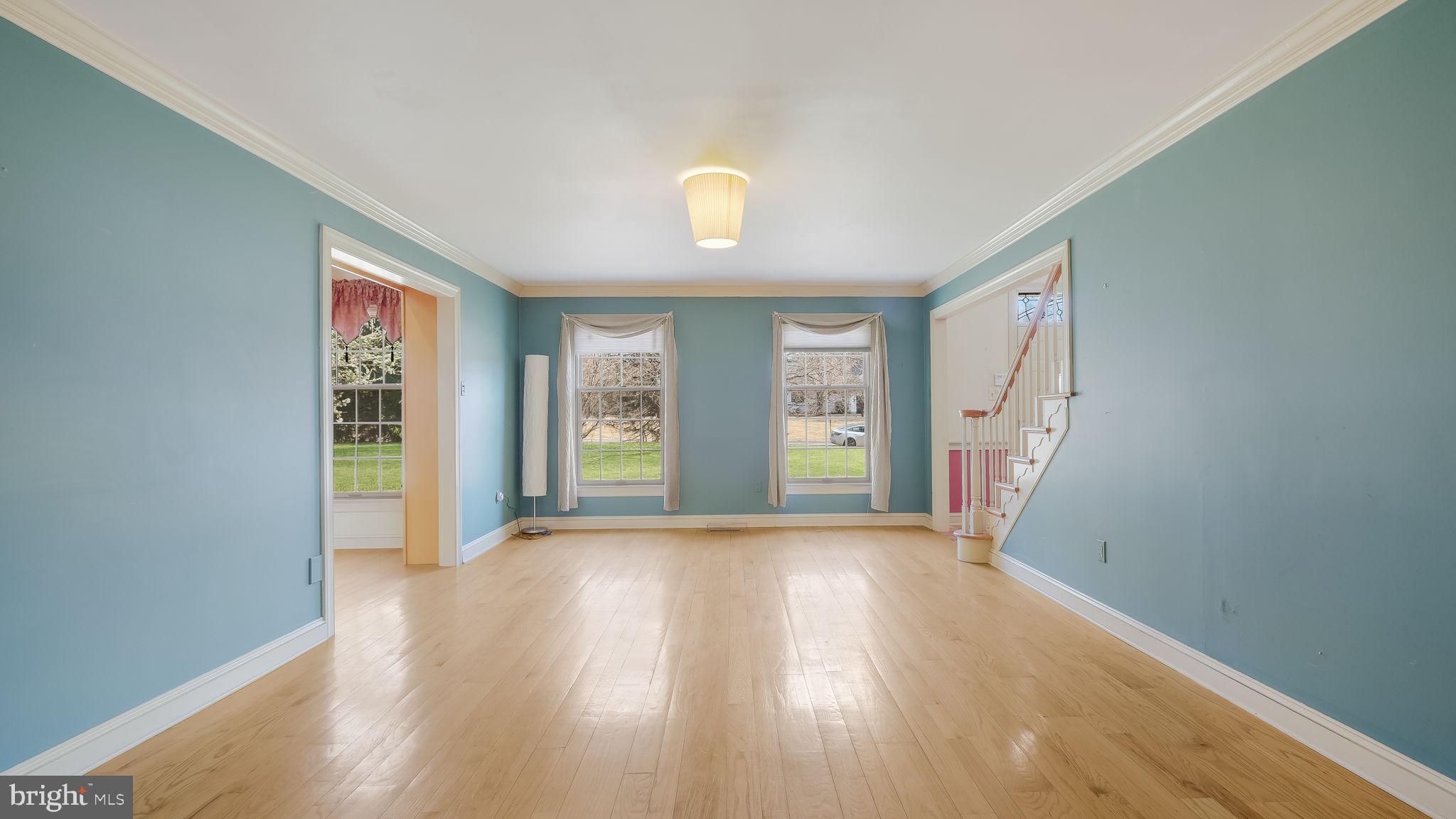 SOLEBURY FARMS EST - Residential