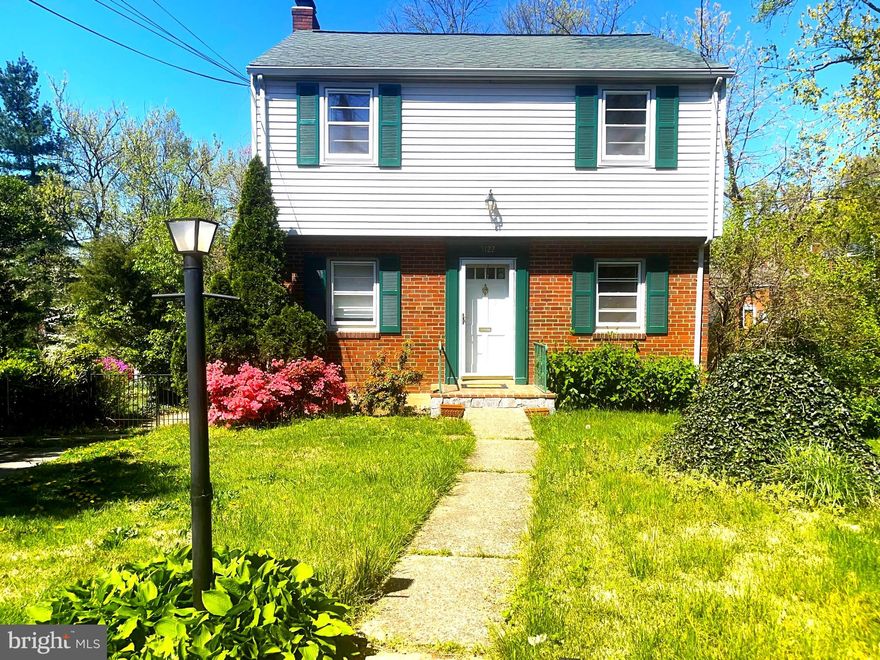 Truly one of a kind 3BR/1BA in exclusive Cheverly area with 3 levels available for move in immediately. Spacious floorplan offers the perfect blend of style, comfort, and tranquility with hardwood flooring, fireplace, and plenty of natural light to flood the space. Fenced-in backyard is a private oasis. Convenient location to shopping, schools, library, restaurants, parks, and public transportation. 295 just minutes away. No pets. All prospective tenants age 18 and over must submit a separate application. All applicants must have a minimum credit score of 600 and $73,500 annual income. Available immediately.