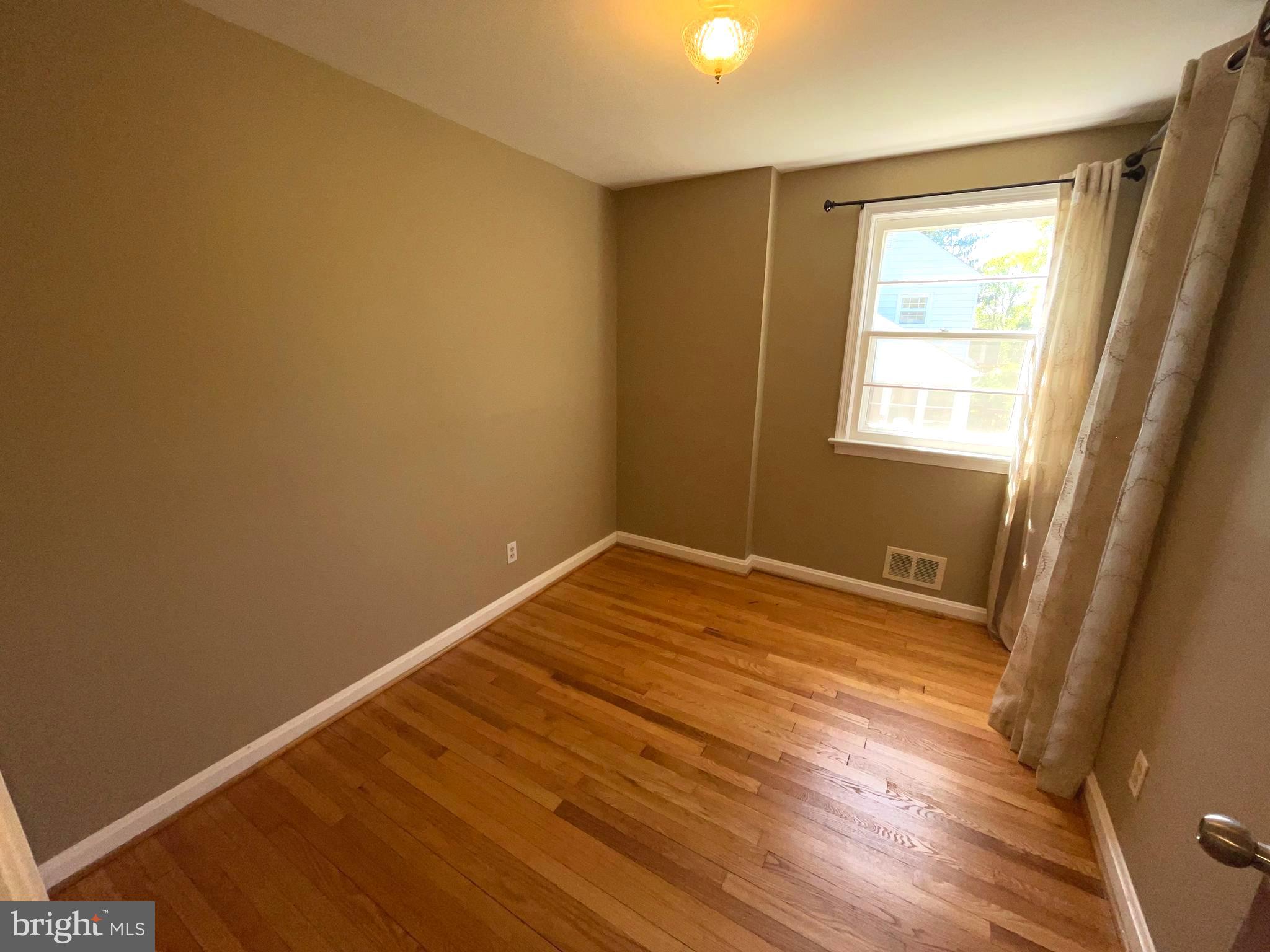 CHEVERLY - Residential Lease