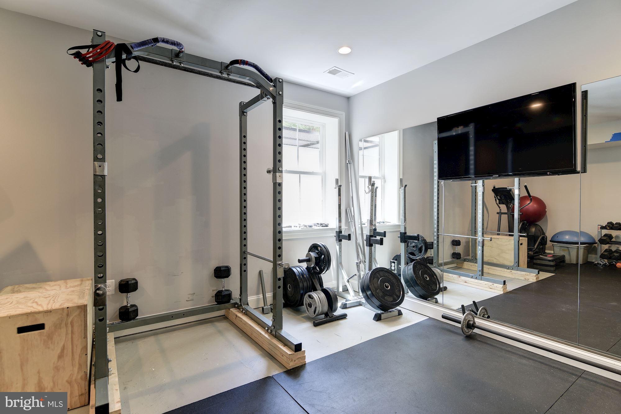 WESTWOOD - Residential