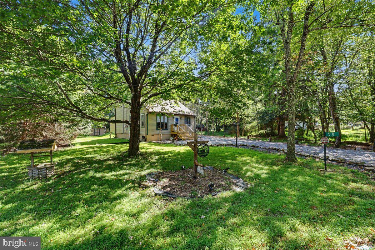 50 TENNYSON CIRCLE
