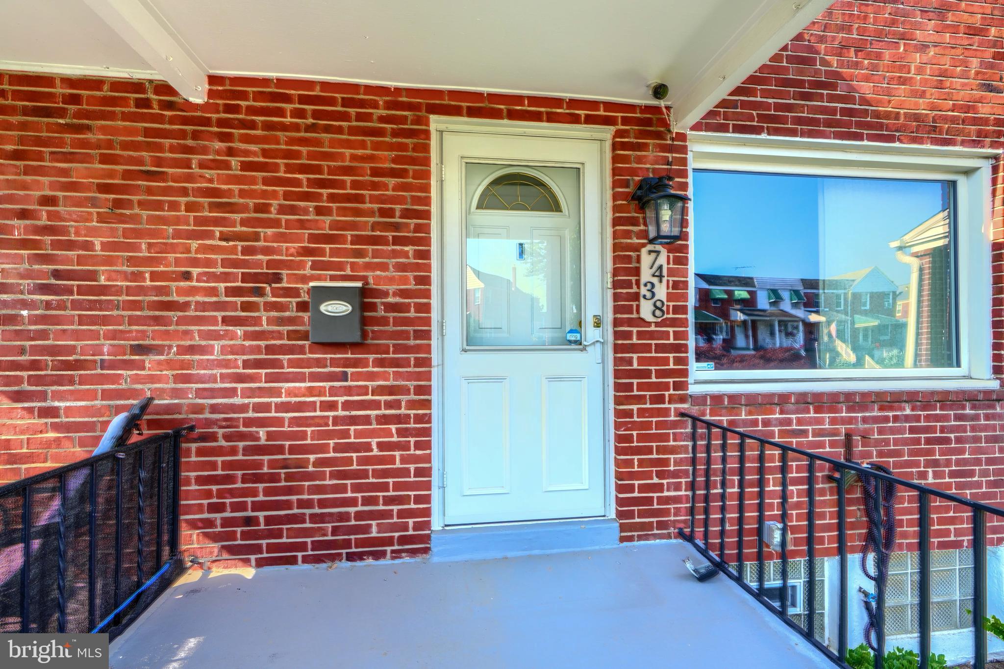 GRAY MANOR HOMES - Residential Lease