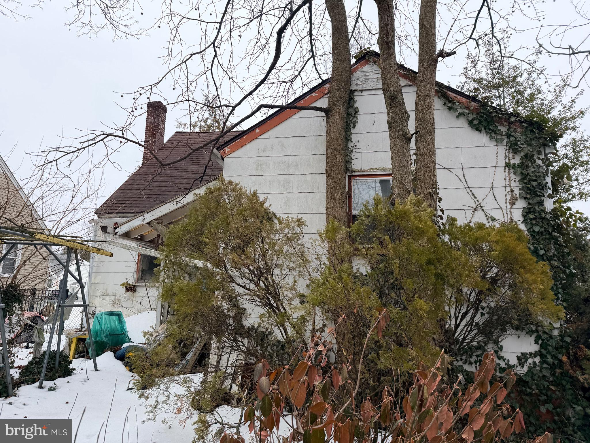 6 RHODE ISLAND AVENUE