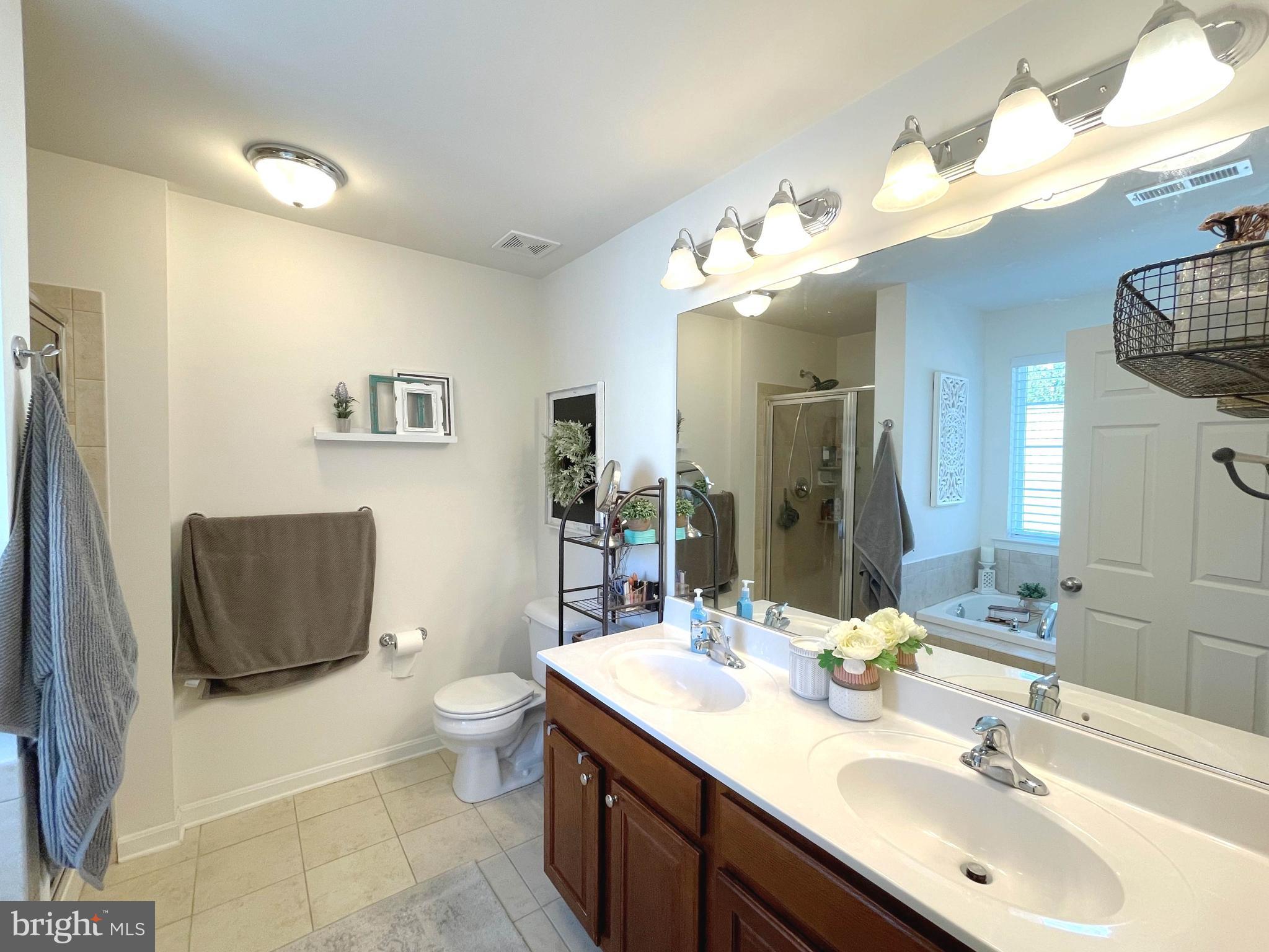 WHISPERING WOODS - Residential Lease