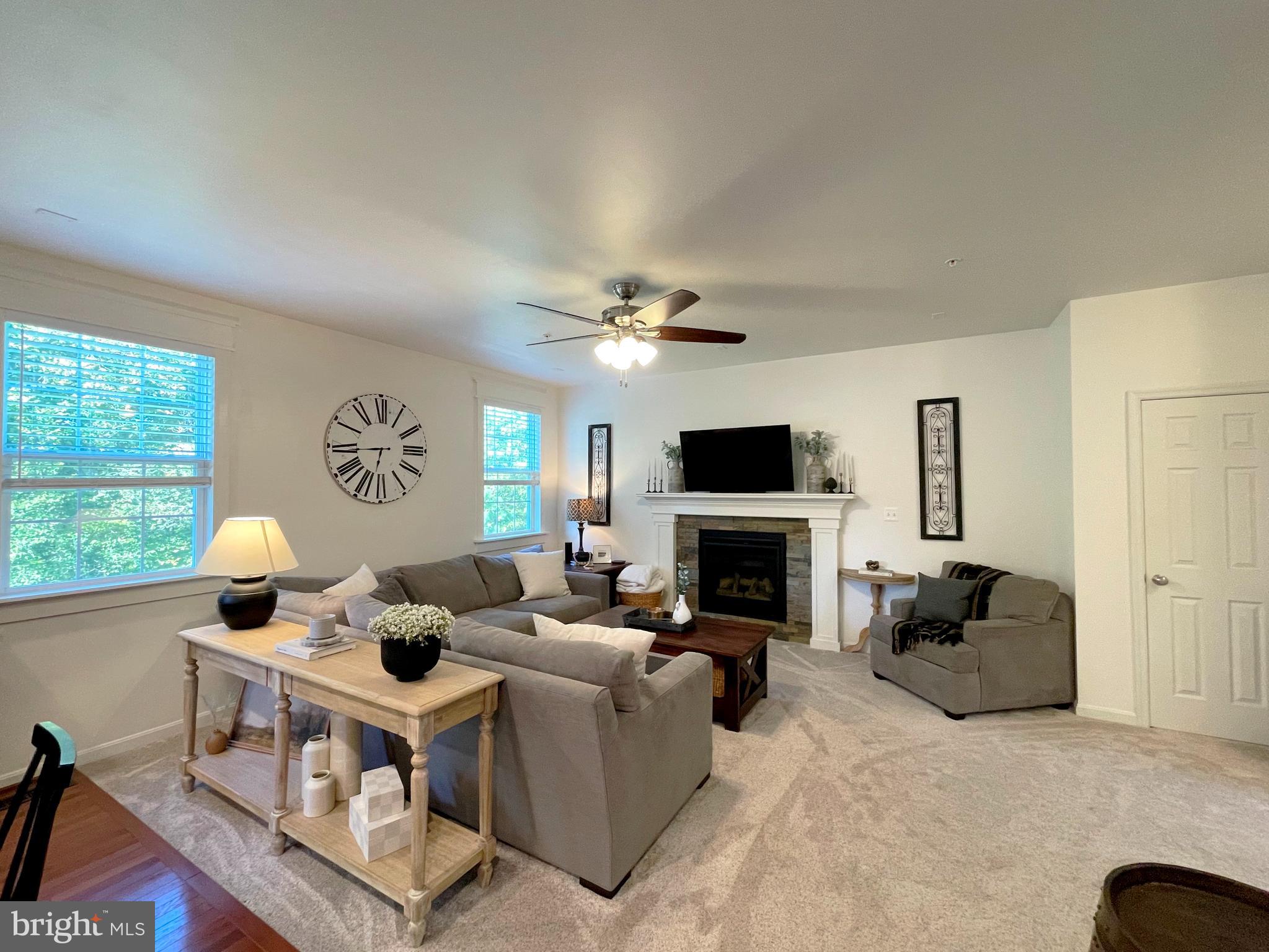 WHISPERING WOODS - Residential Lease