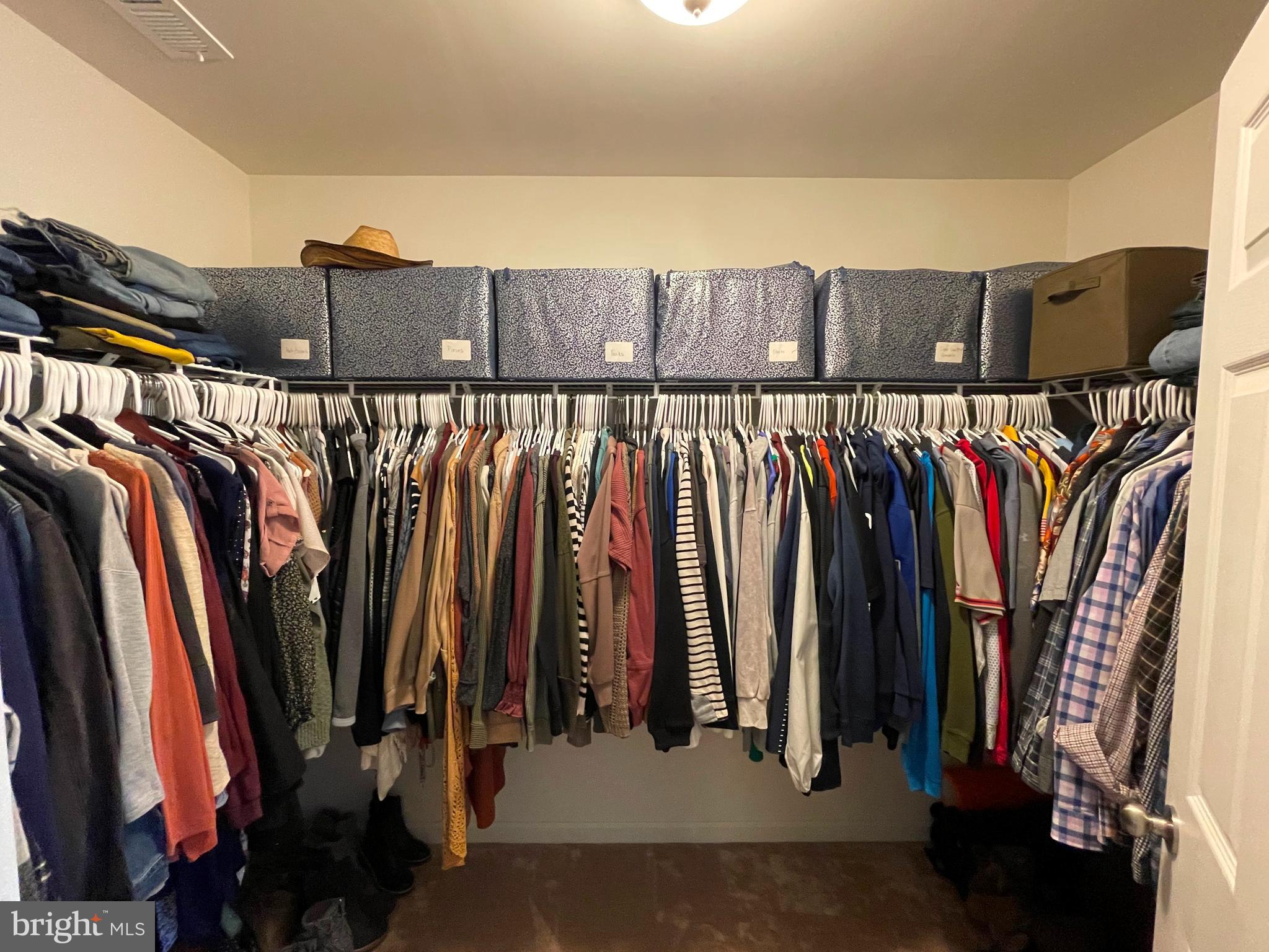 WHISPERING WOODS - Residential Lease