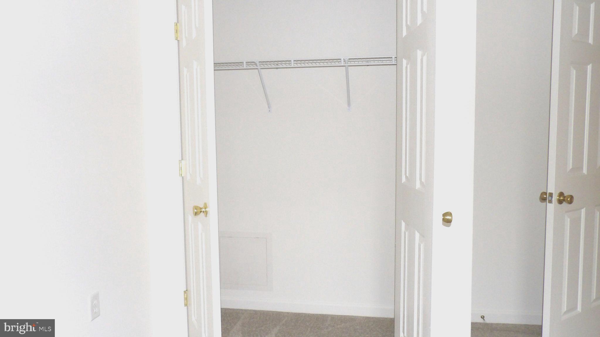 STONEBROOK VILLAGE - Residential Lease